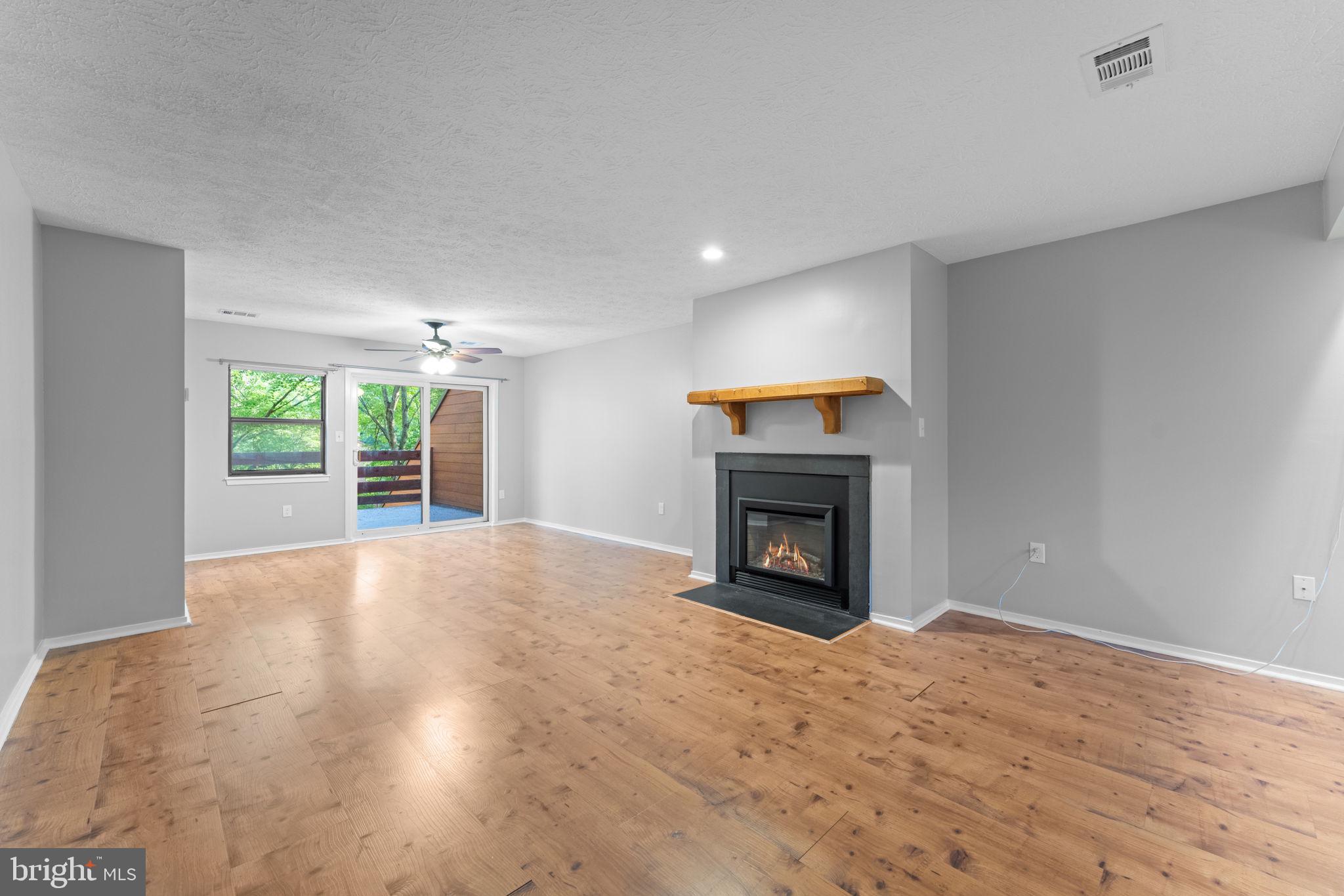 THE PINES - Residential