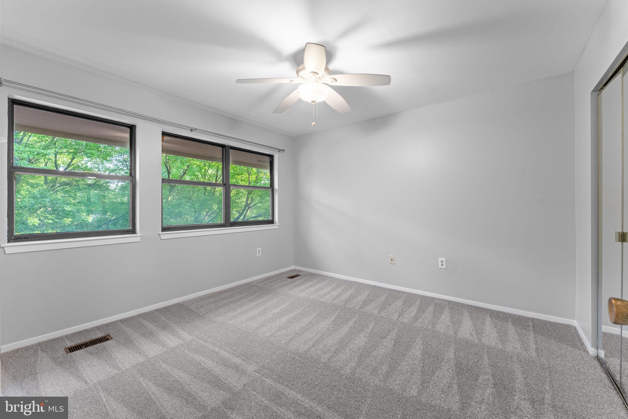 THE PINES - Residential