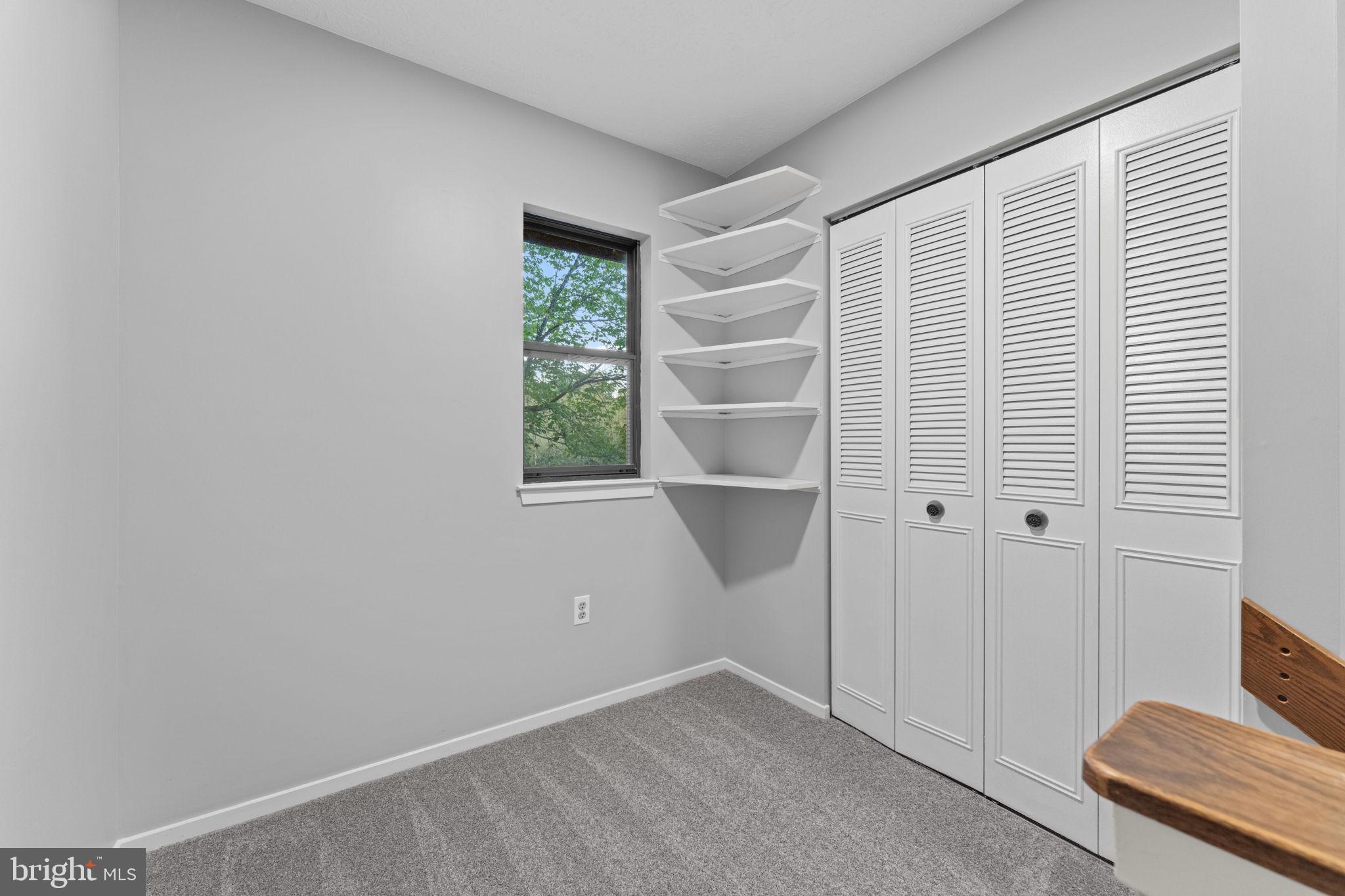 THE PINES - Residential