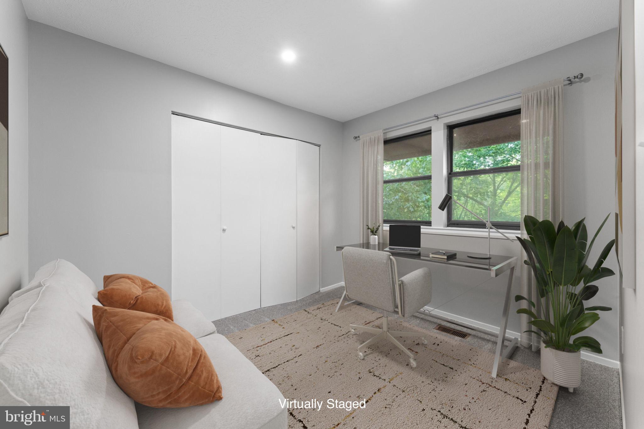 THE PINES - Residential