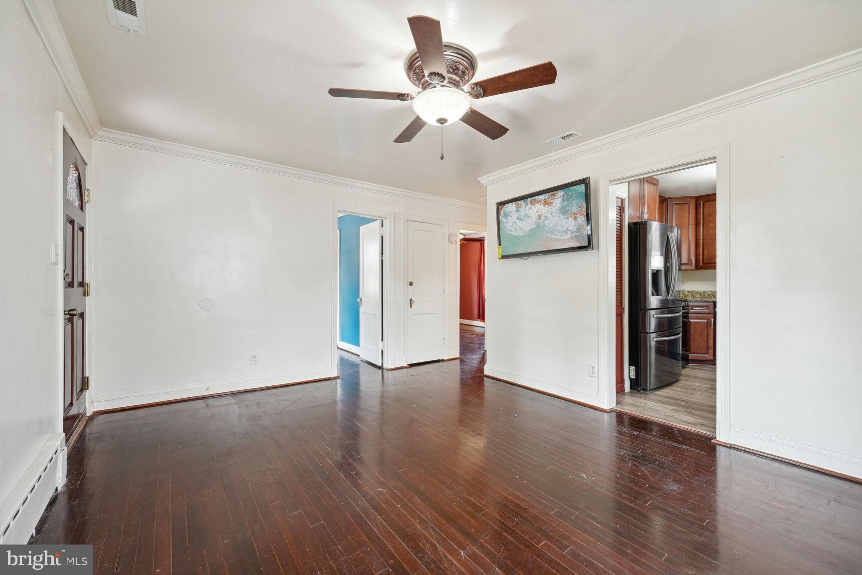 DILLON PARK - Residential Lease