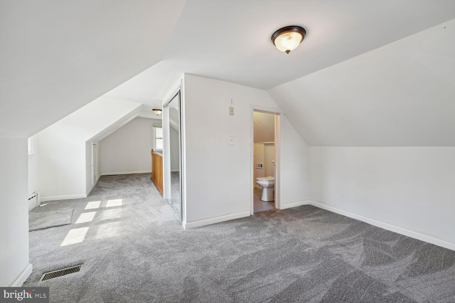 DILLON PARK - Residential Lease