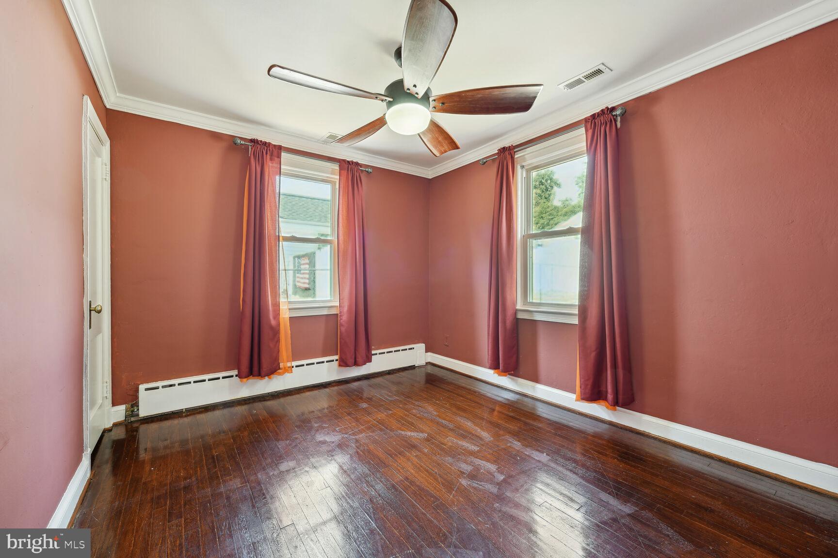 DILLON PARK - Residential Lease