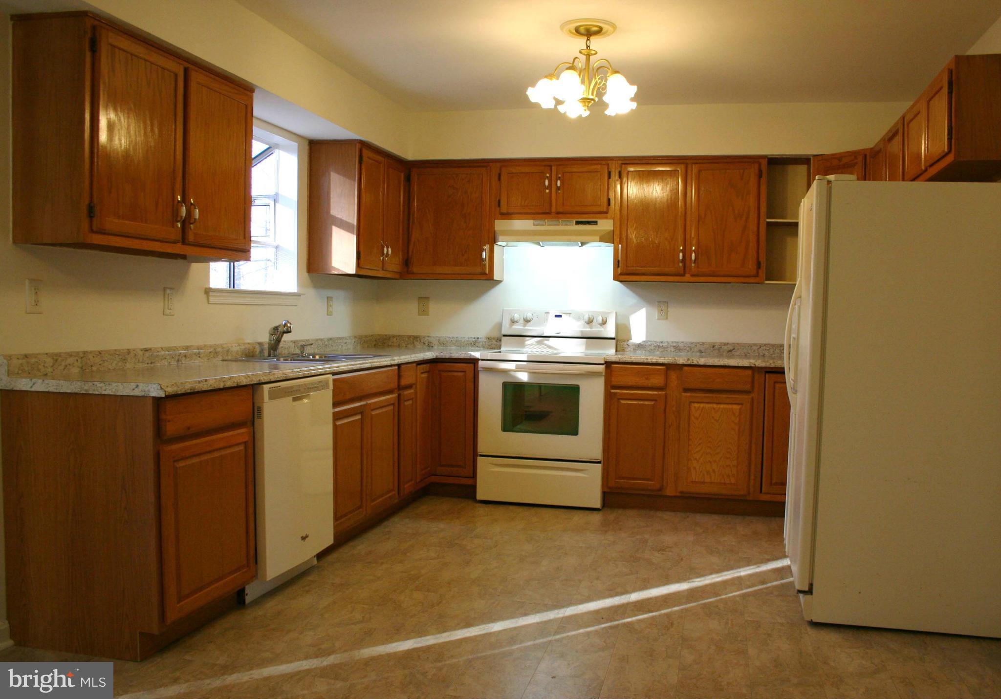 CHESAPEAKE RANCH ESTATES - Residential Lease