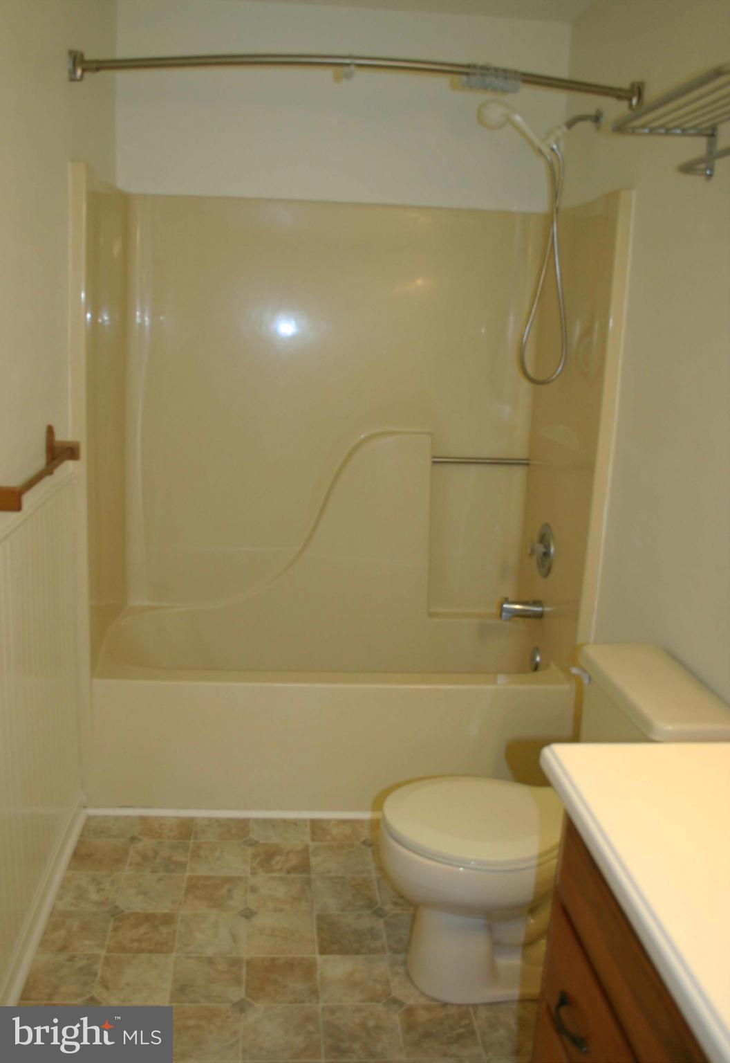 CHESAPEAKE RANCH ESTATES - Residential Lease