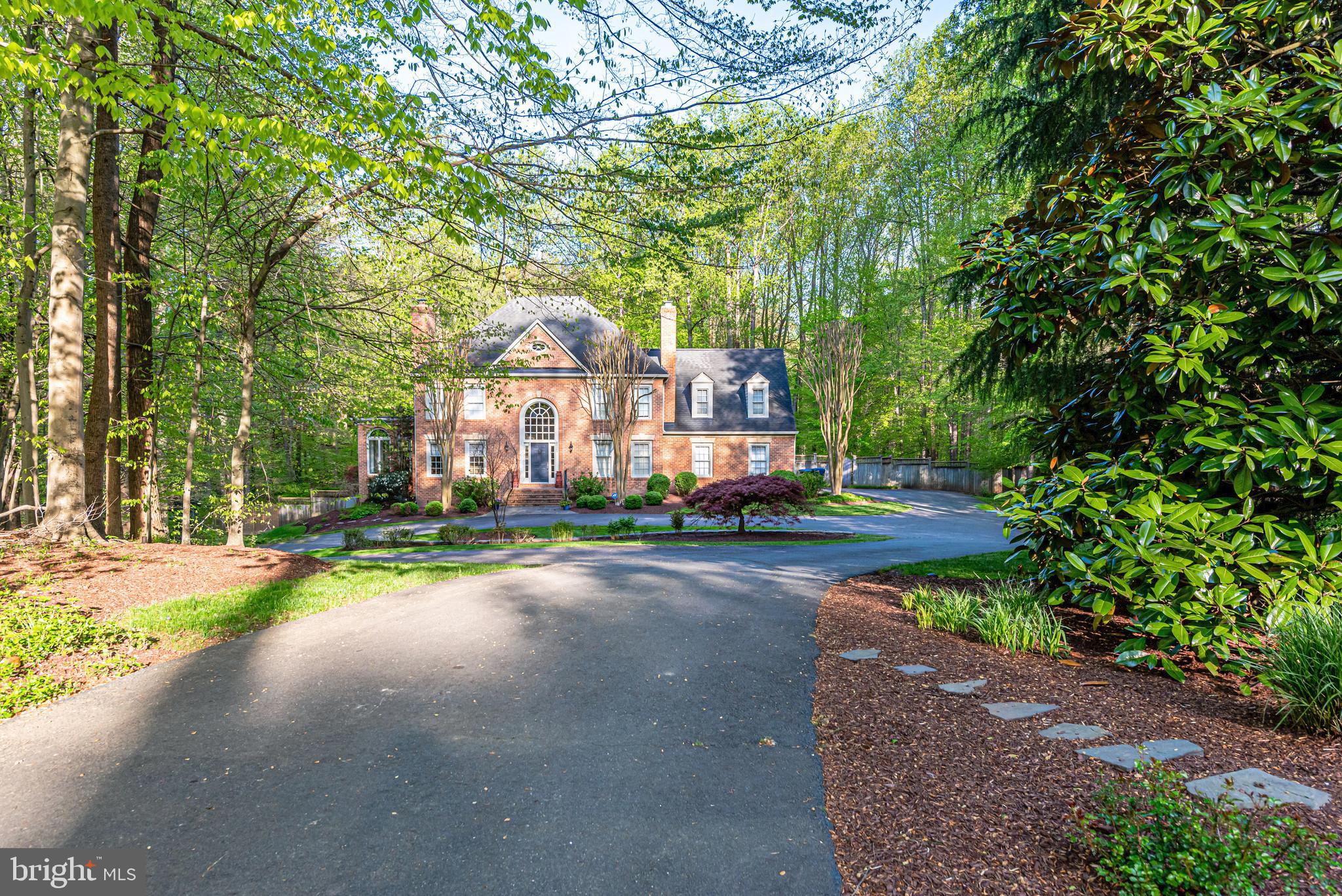 6528 HEATHER BROOK COURT