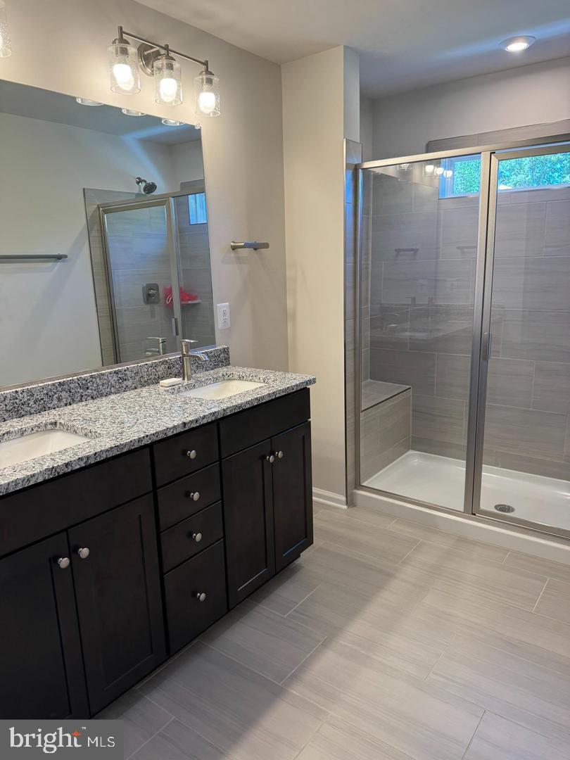 UNKNOWN - Residential Lease