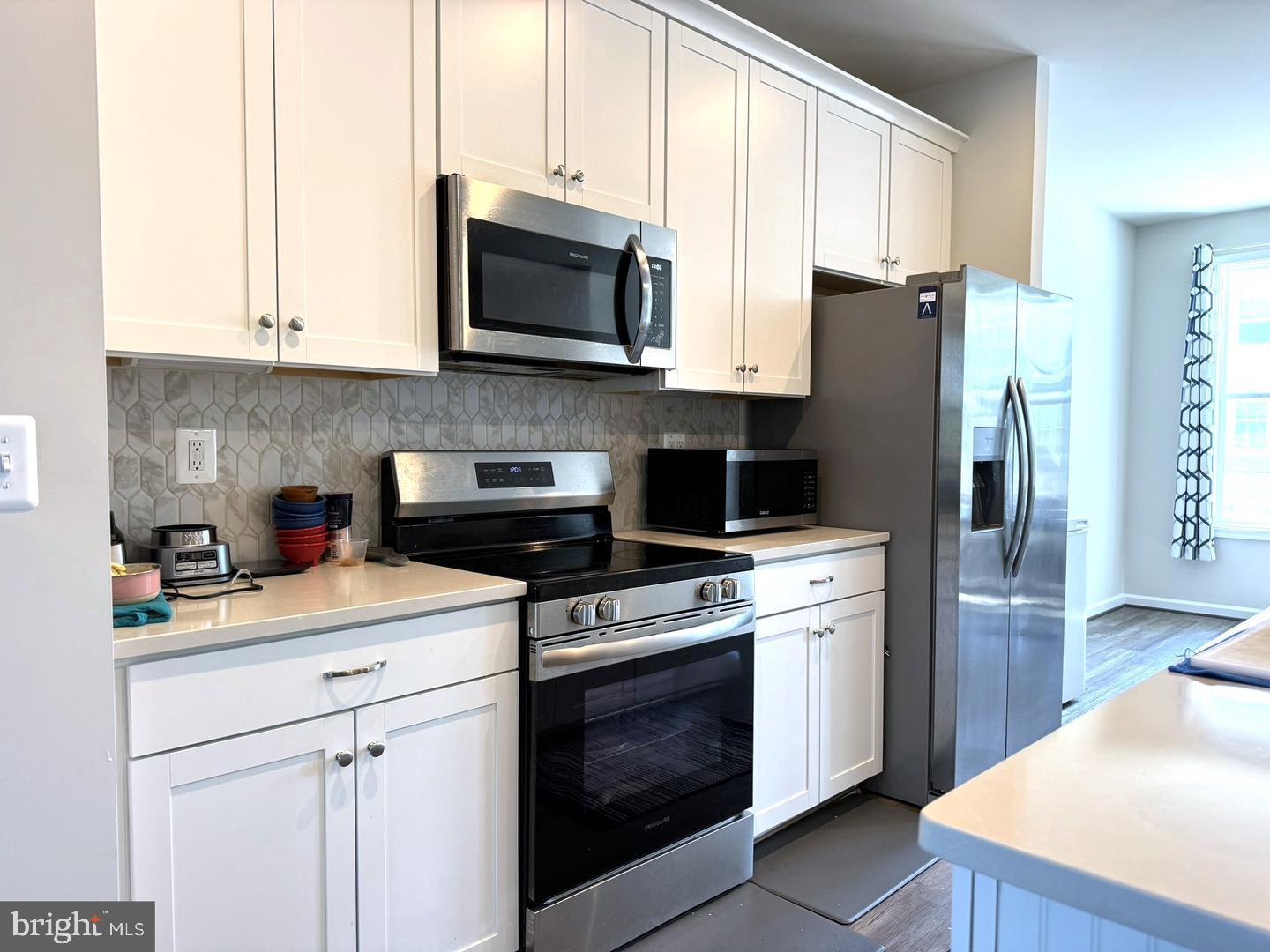 UNKNOWN - Residential Lease