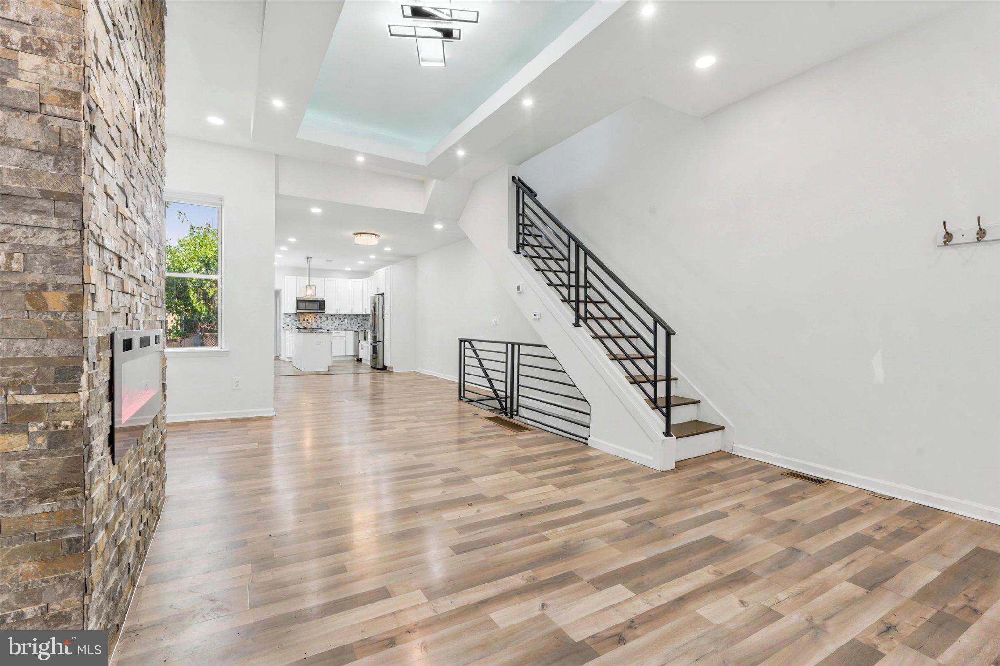 2248 N VAN PELT STREET