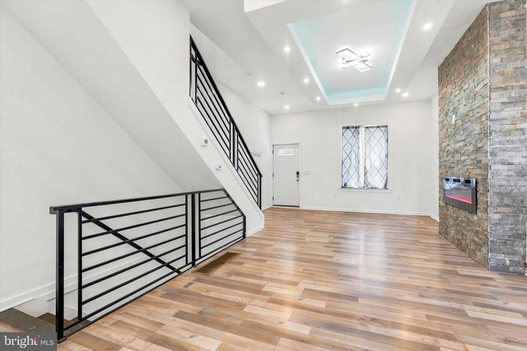 2248 N VAN PELT STREET