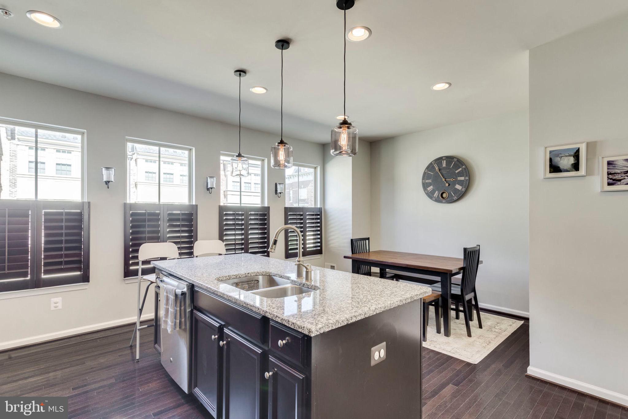 POTOMAC OVERLOOK AT NATIONAL HARBOR - Residential