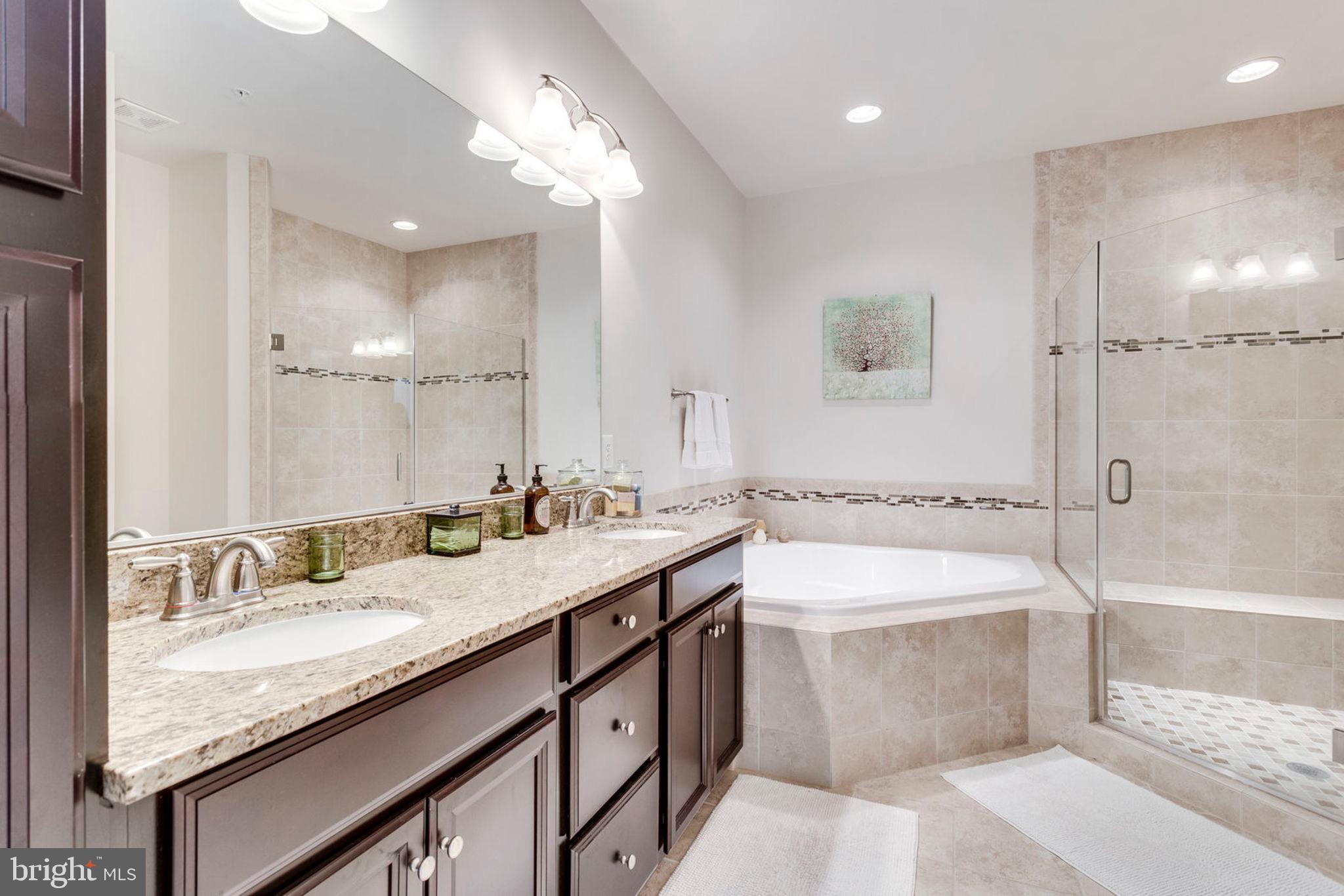 POTOMAC OVERLOOK AT NATIONAL HARBOR - Residential