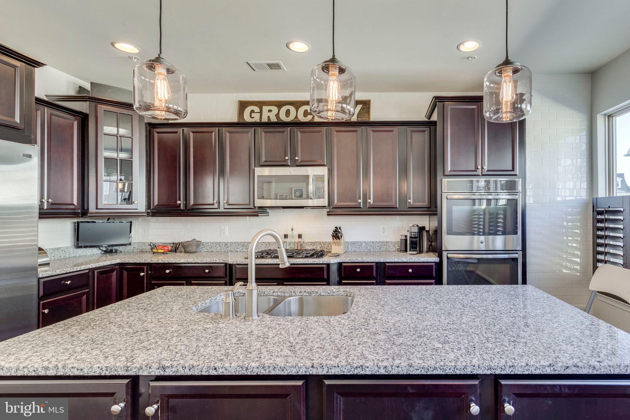 POTOMAC OVERLOOK AT NATIONAL HARBOR - Residential