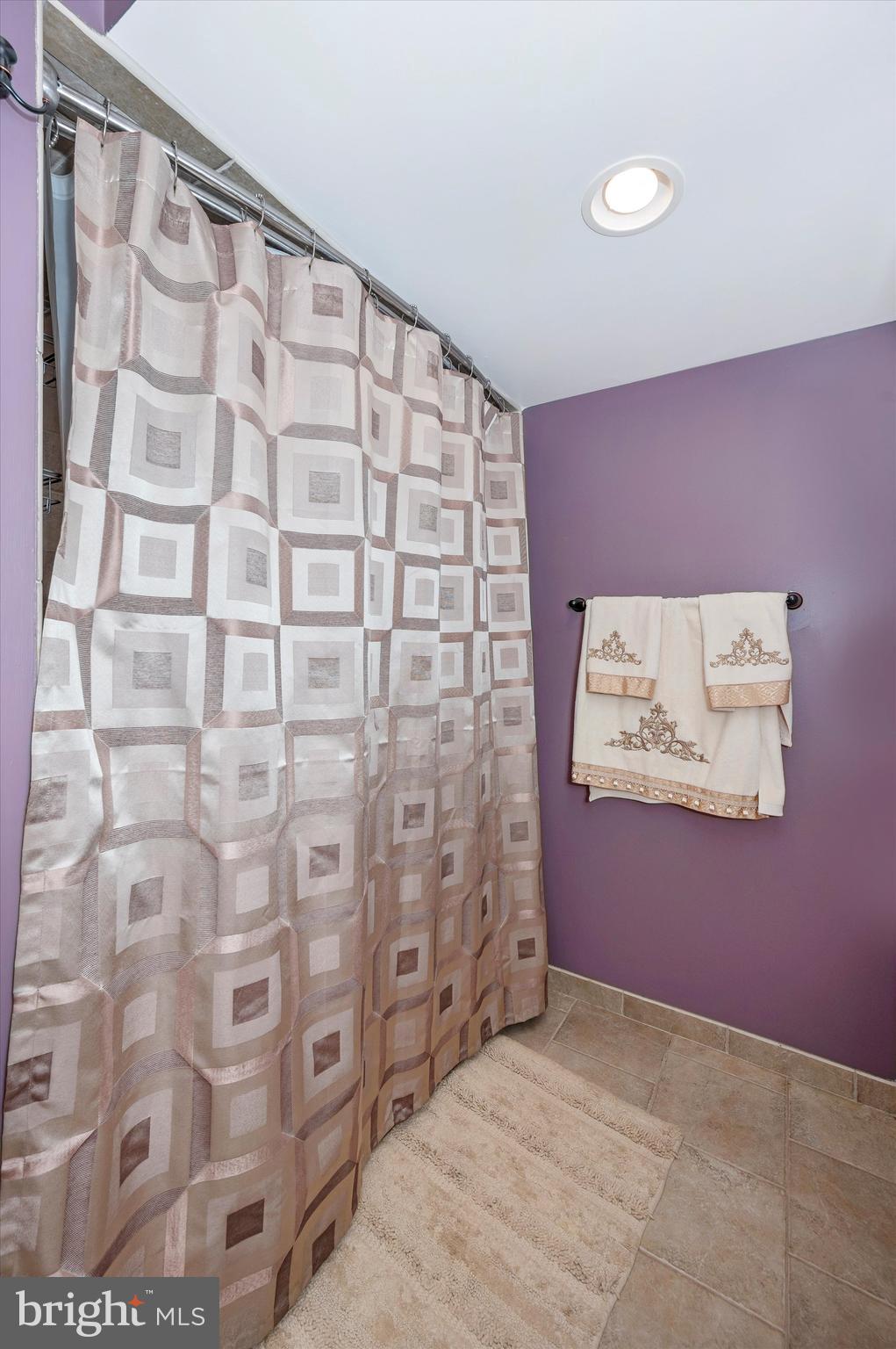 GAMBRILL PARK - Residential