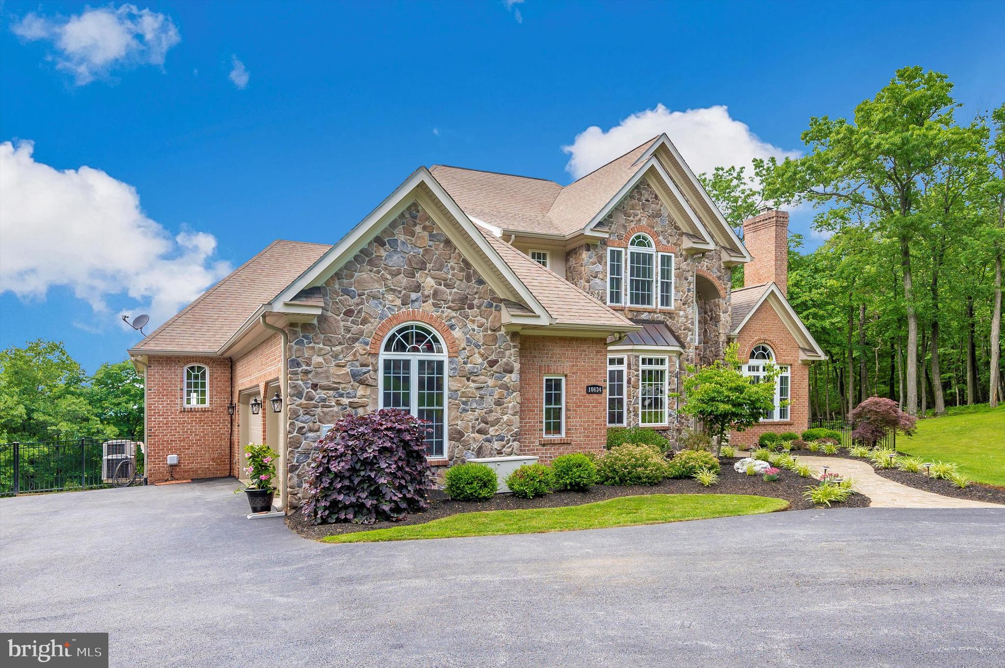 GAMBRILL PARK - Residential