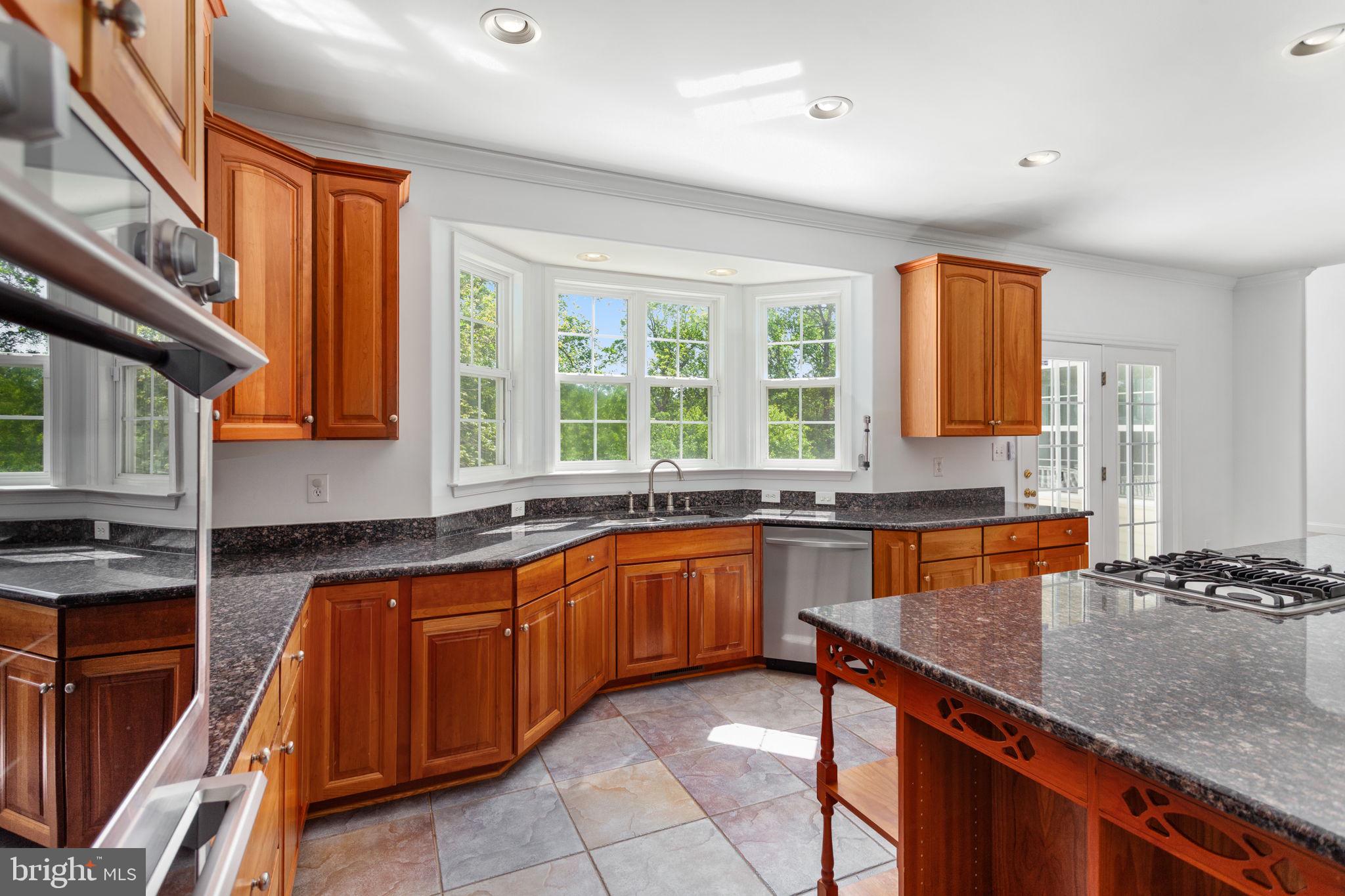 POPLAR HILLS - Residential