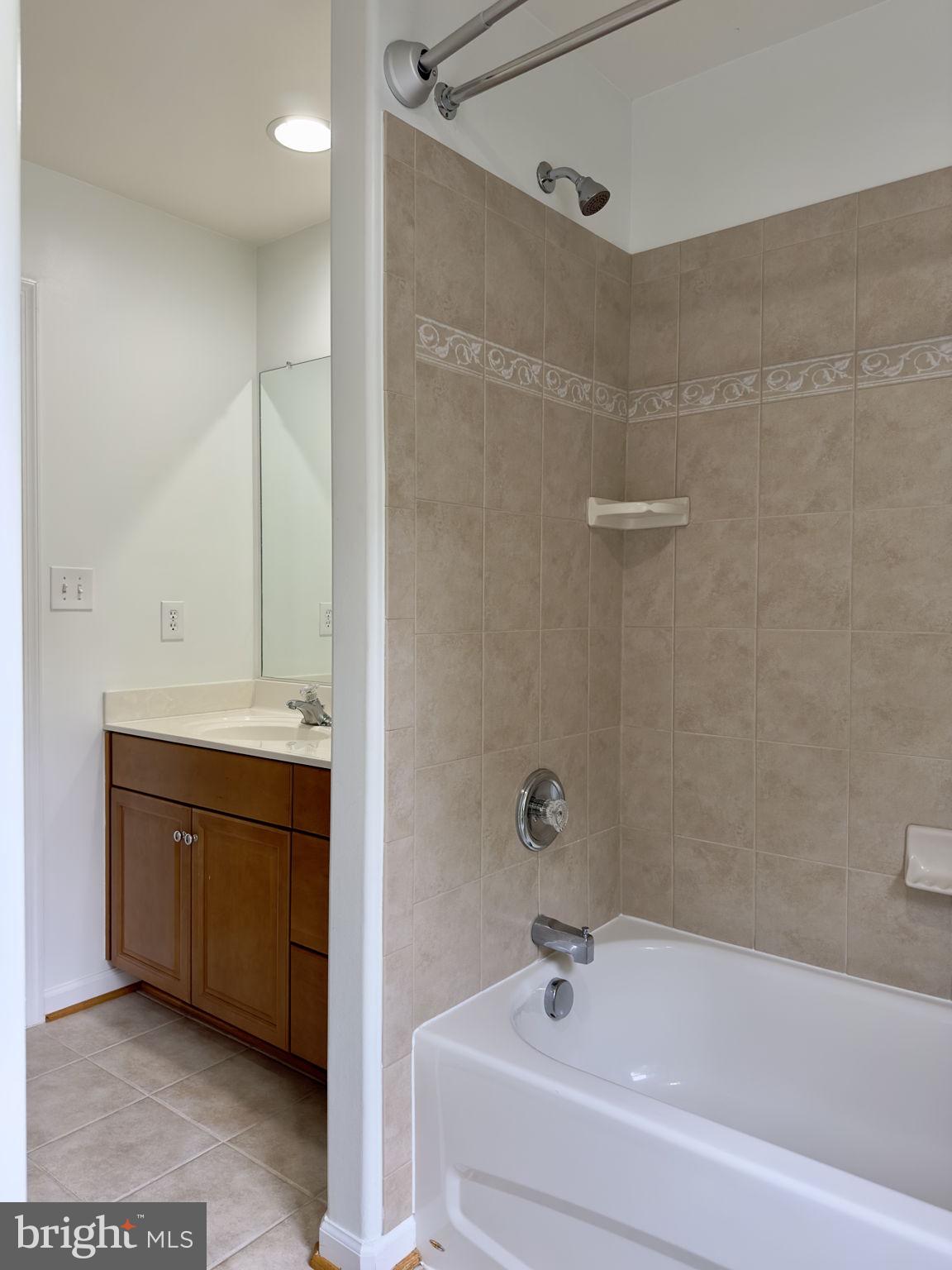 POPLAR HILLS - Residential