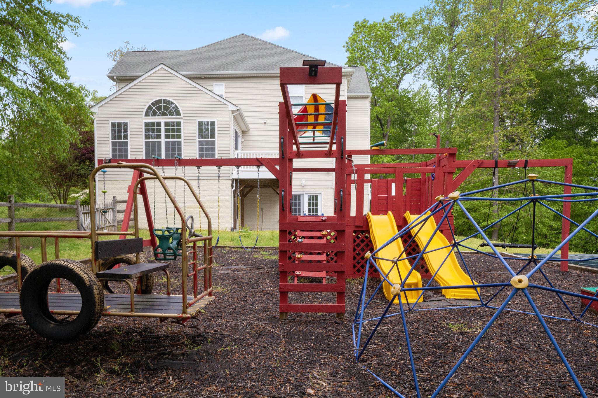 POPLAR HILLS - Residential