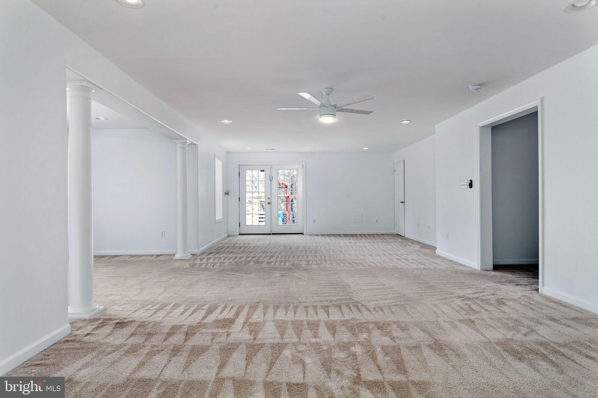 POPLAR HILLS - Residential