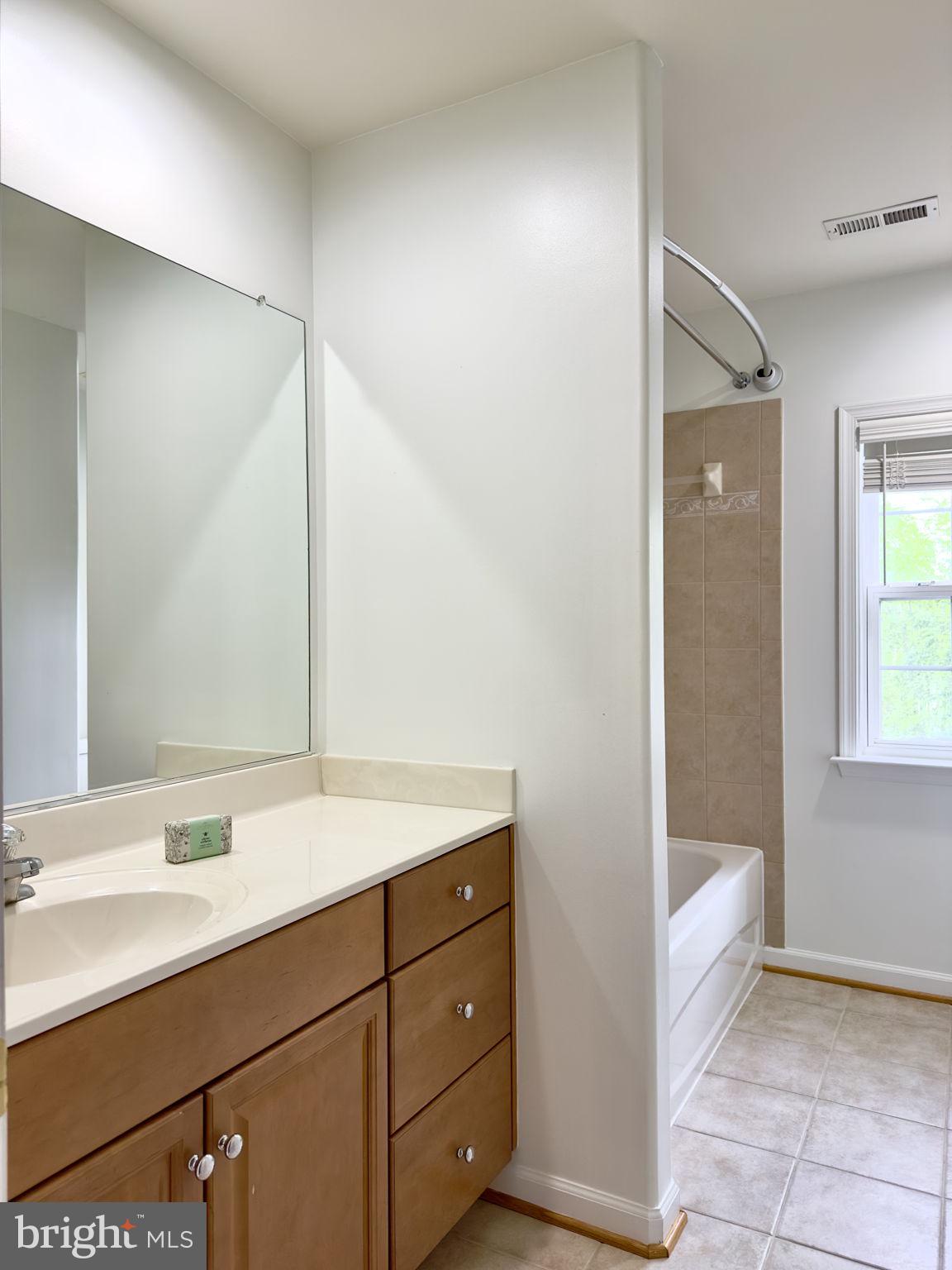 POPLAR HILLS - Residential