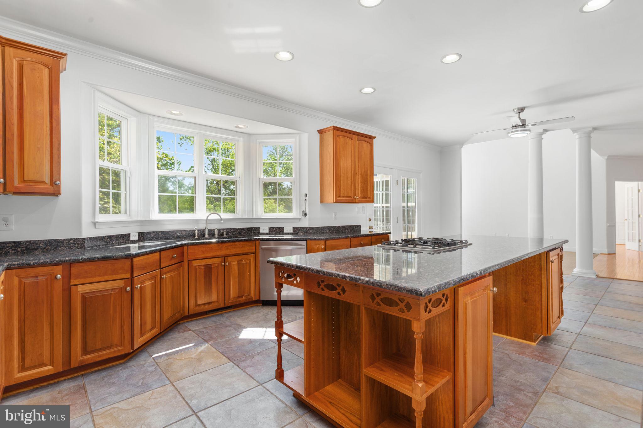 POPLAR HILLS - Residential