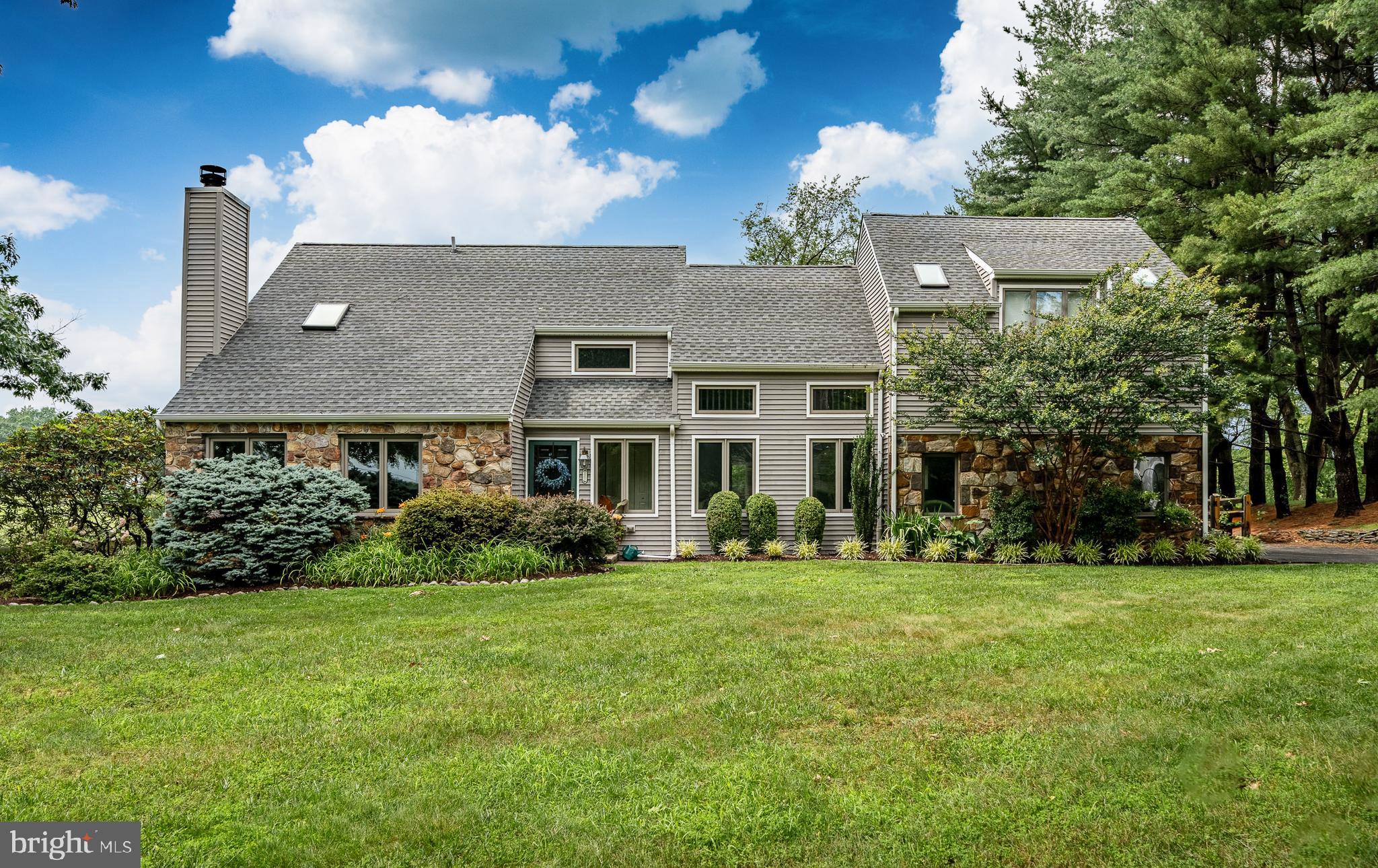 1001 PLUMLY ROAD