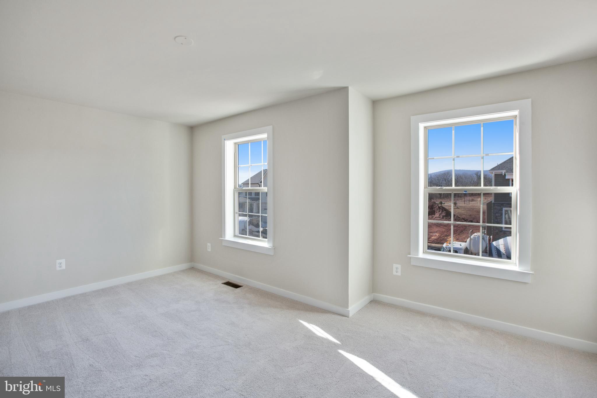 HUNTFIELD - Residential