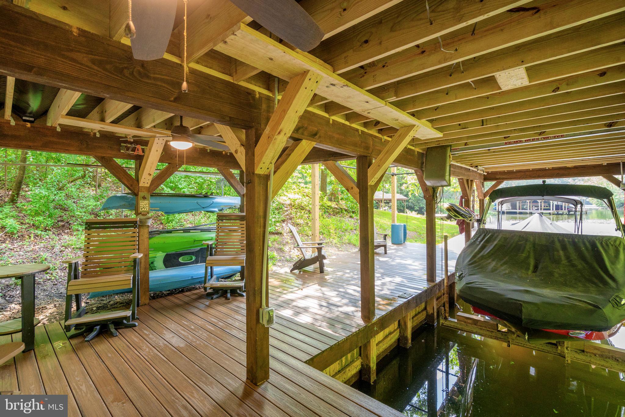 BEAR TREE COVE - Residential