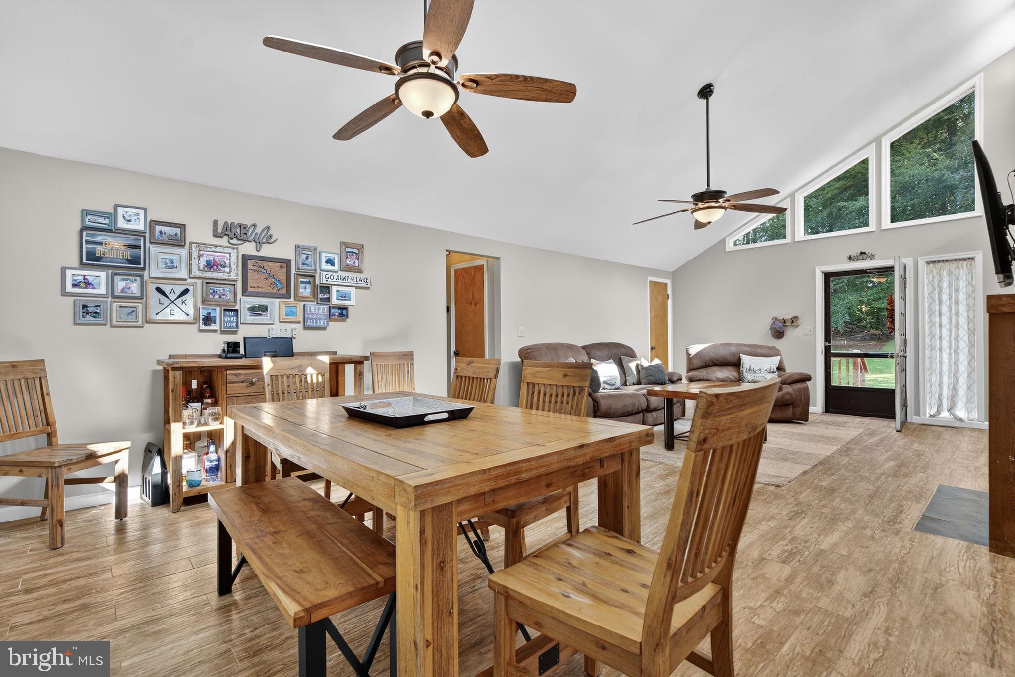 BEAR TREE COVE - Residential