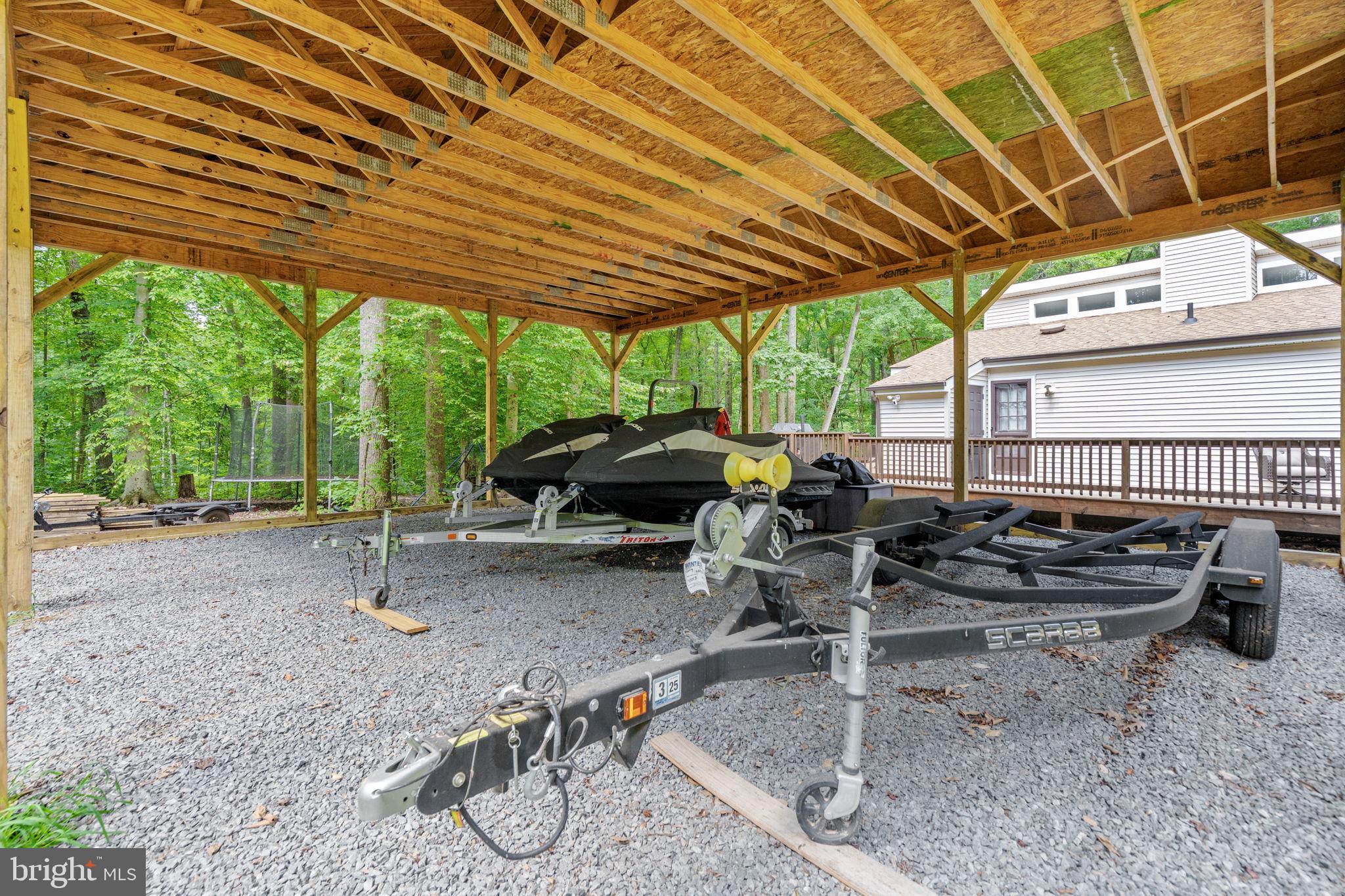 BEAR TREE COVE - Residential