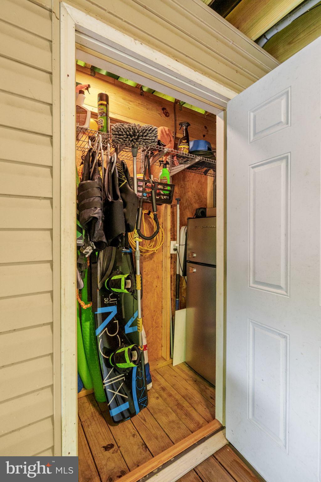 BEAR TREE COVE - Residential