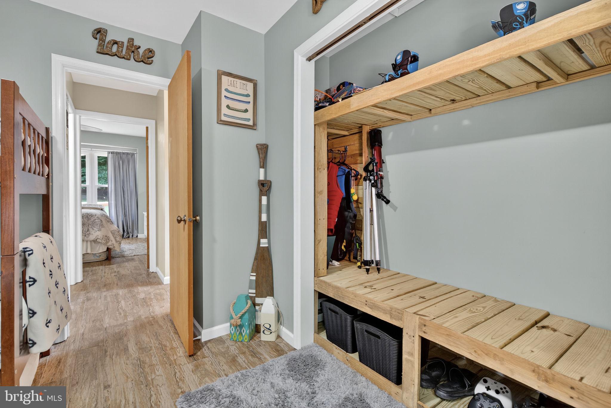 BEAR TREE COVE - Residential