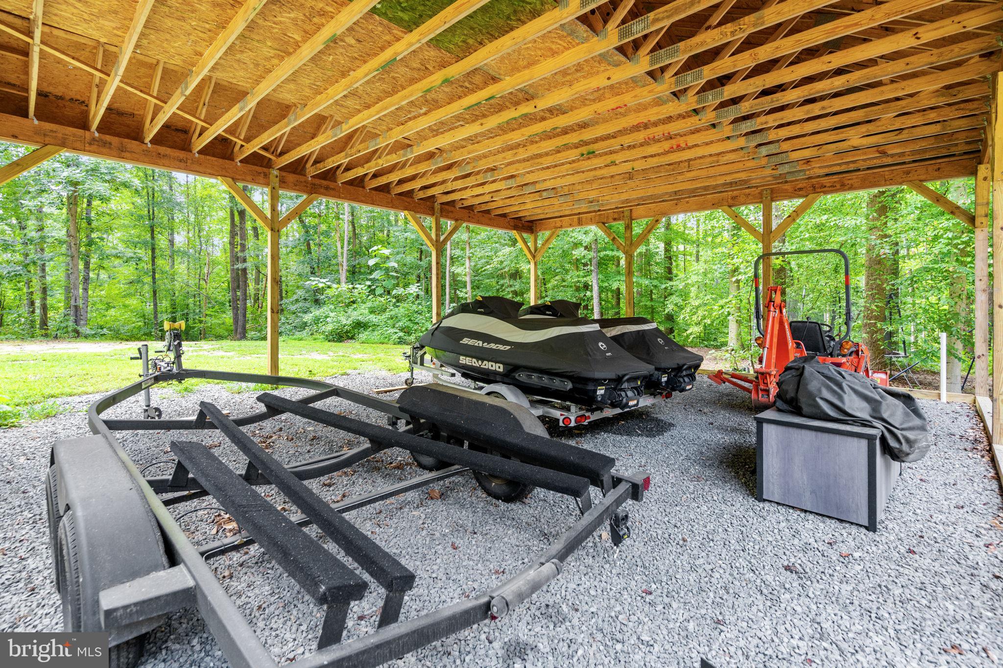 BEAR TREE COVE - Residential