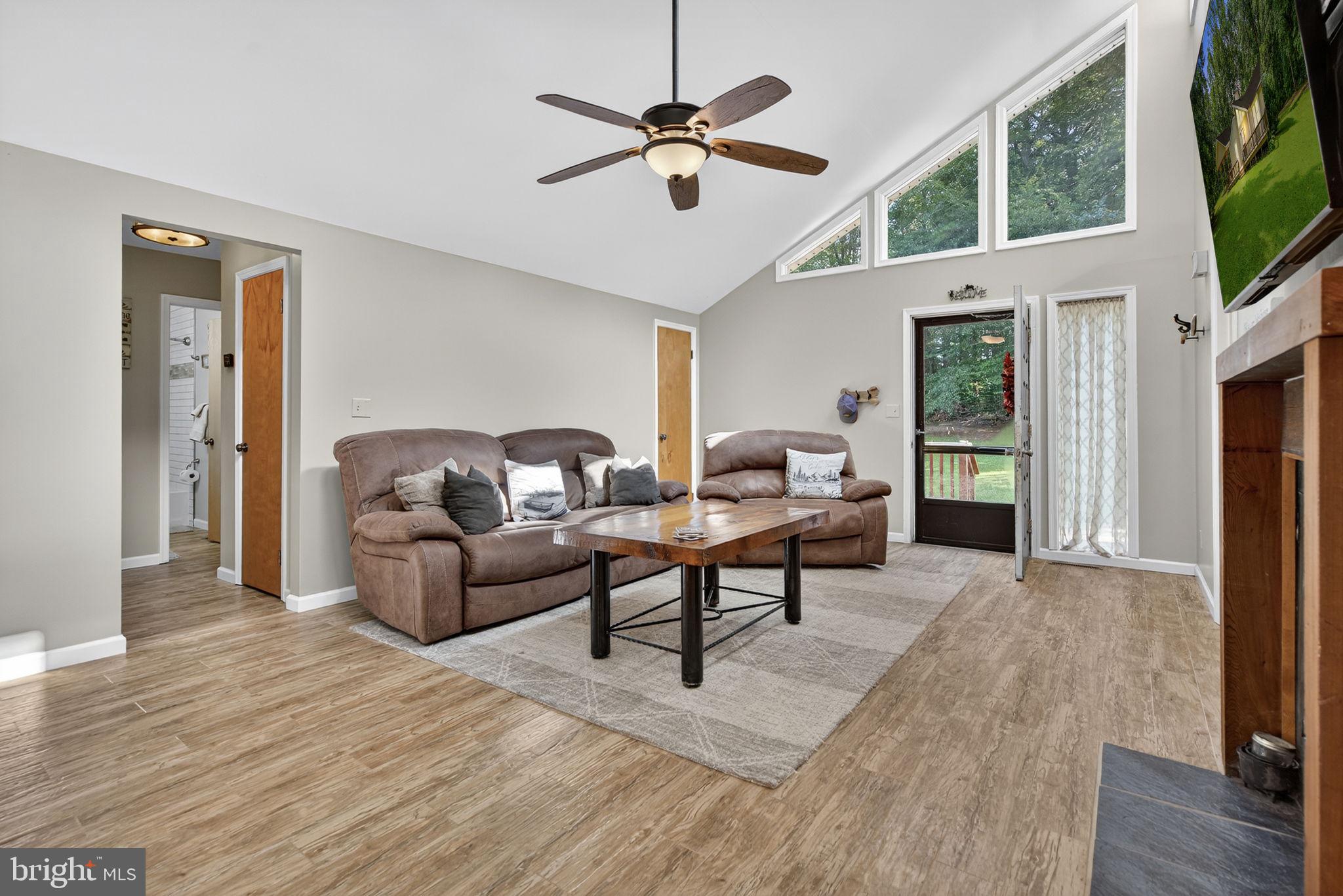 BEAR TREE COVE - Residential