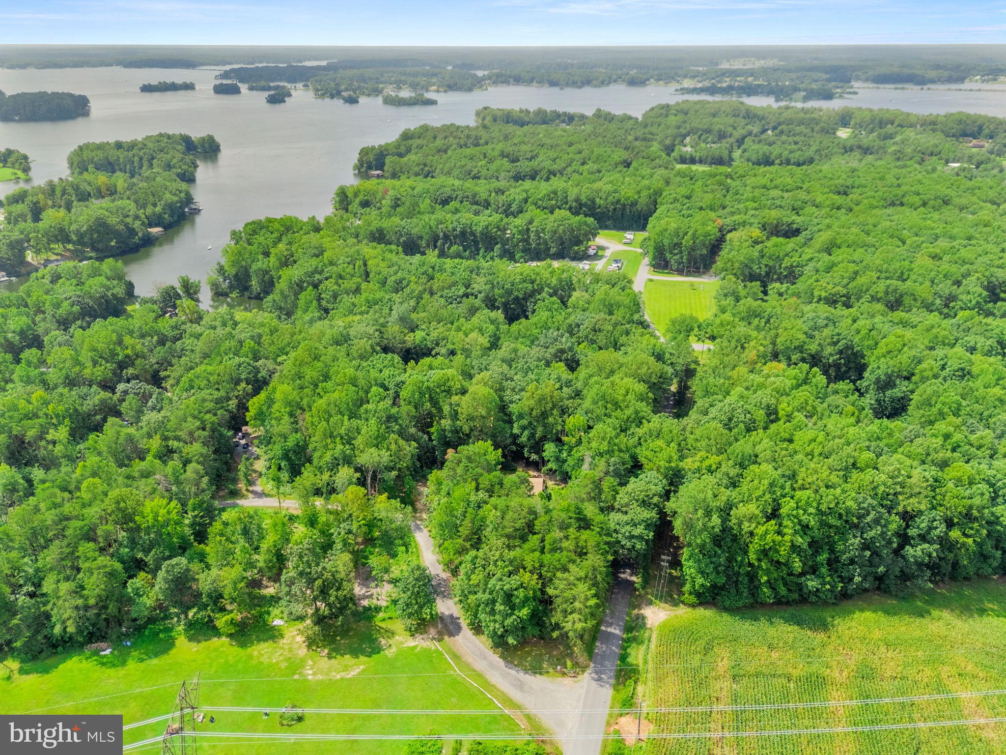 BEAR TREE COVE - Residential