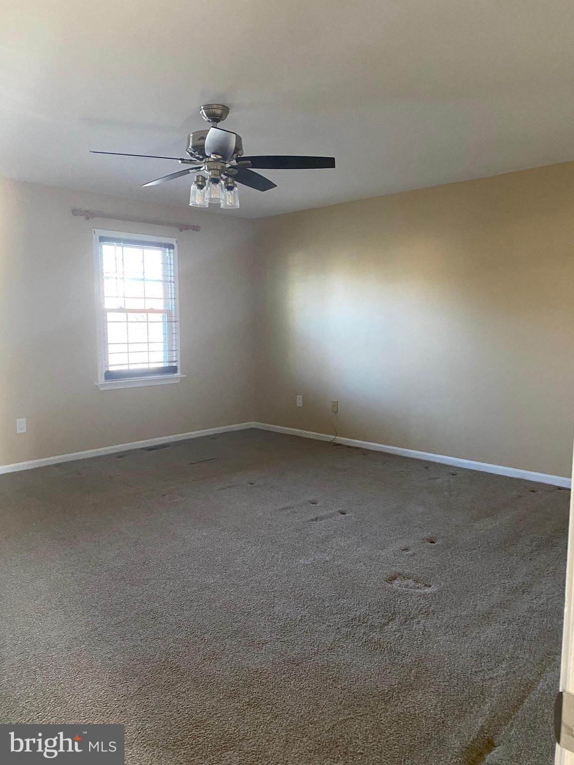 KINGSWOOD - Residential Lease