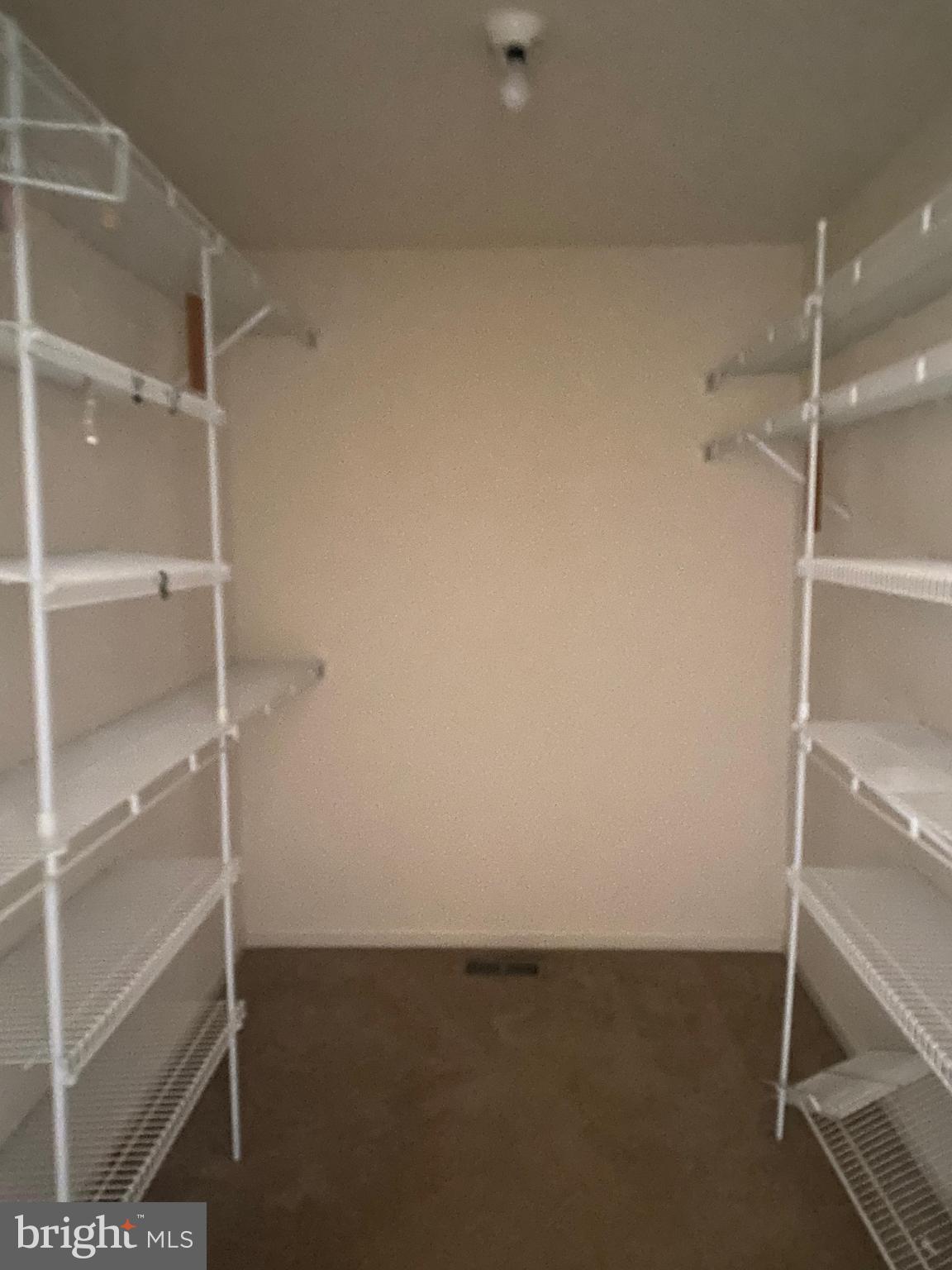 KINGSWOOD - Residential Lease