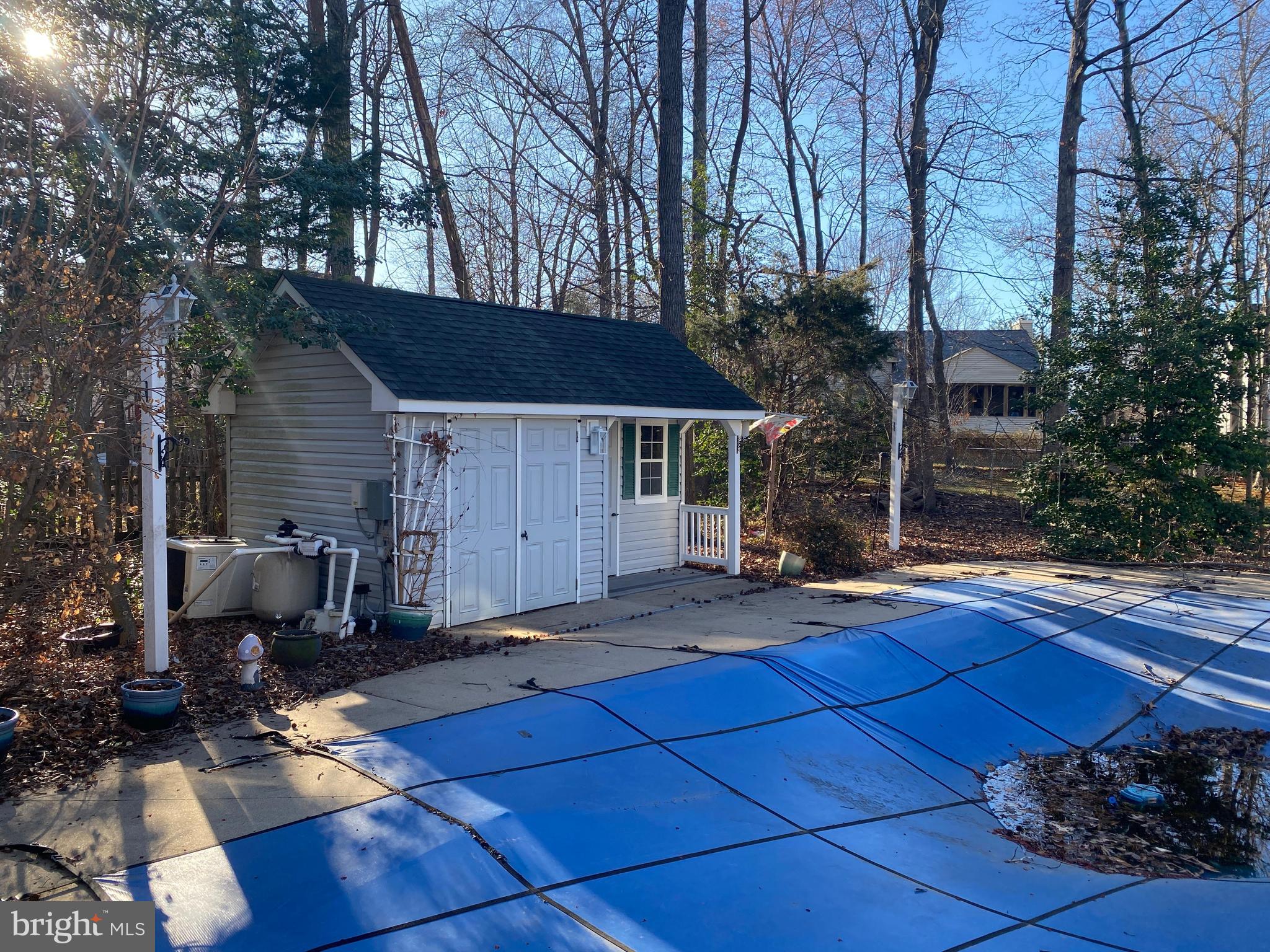 KINGSWOOD - Residential Lease