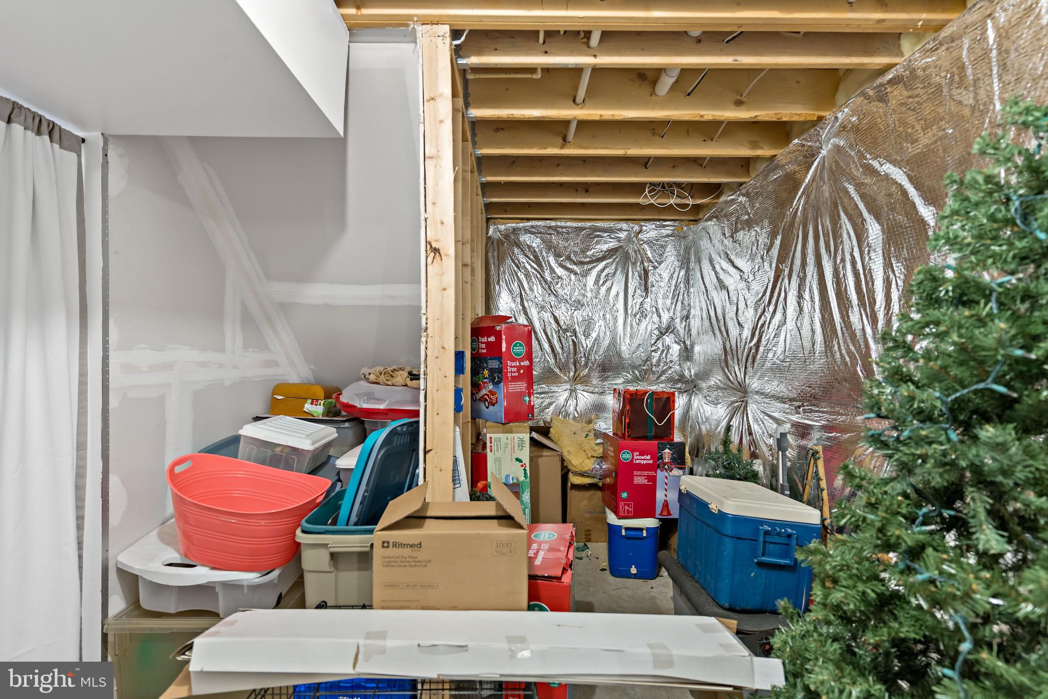 RED HILL - Residential