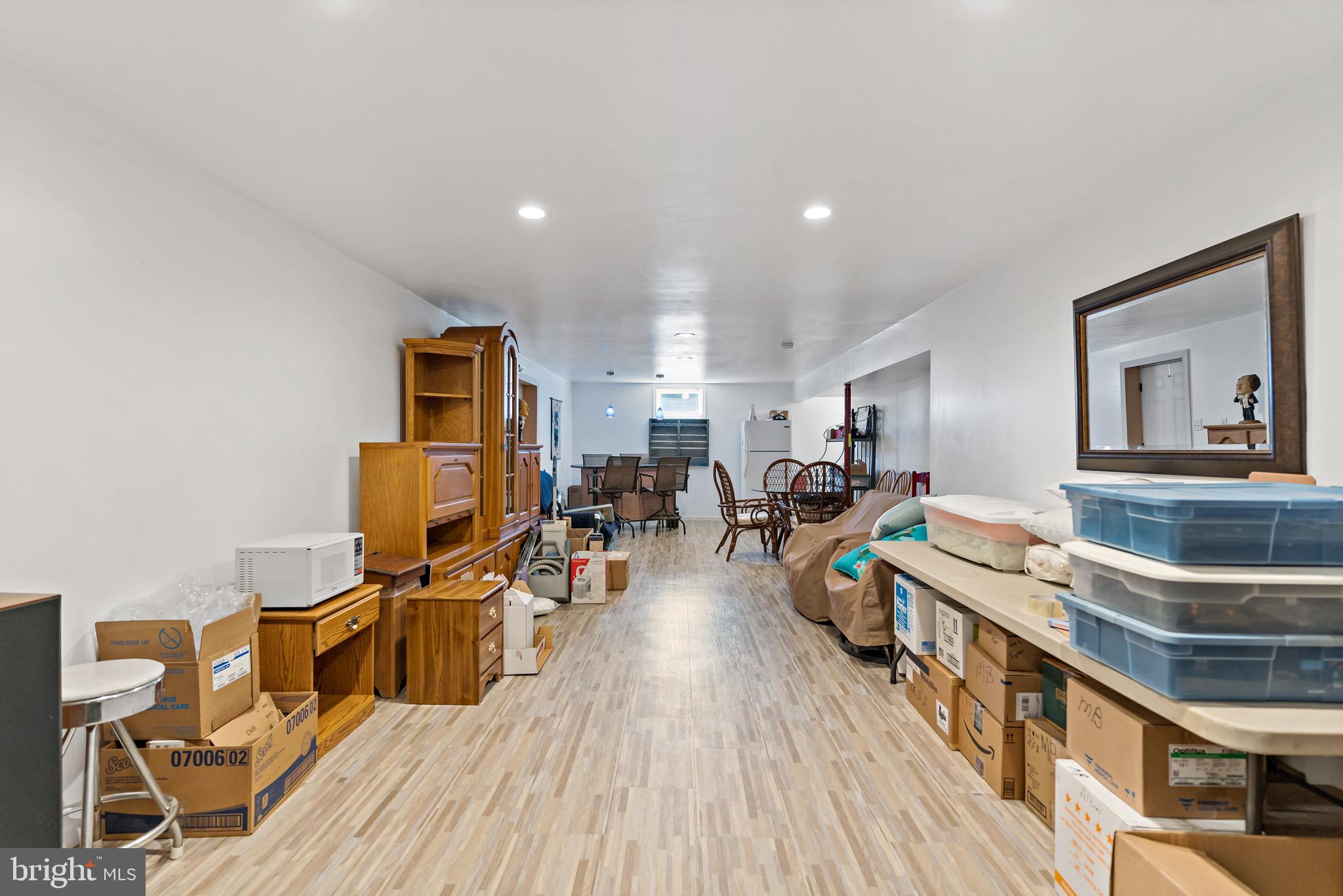 RED HILL - Residential