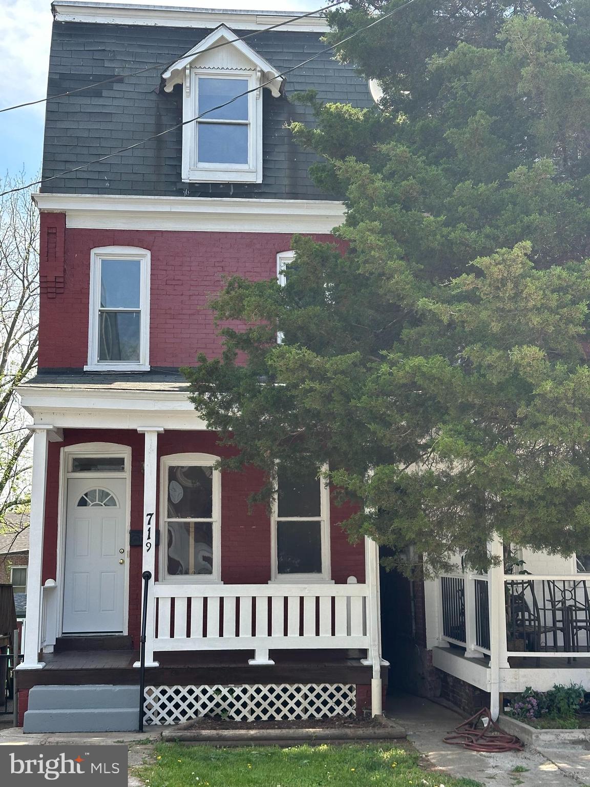 LANCASTER - Residential