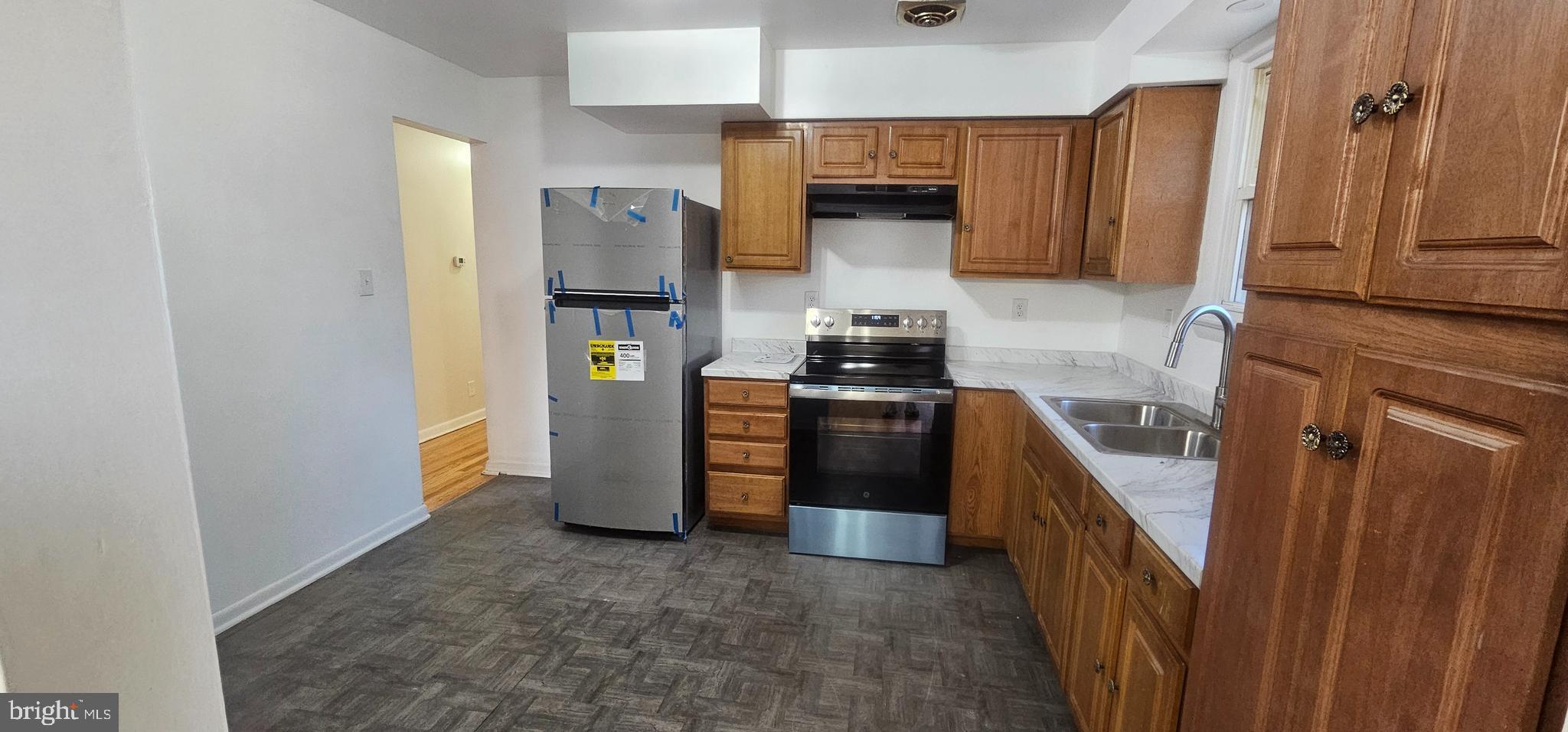 ALLENWOOD ACRES - Residential Lease