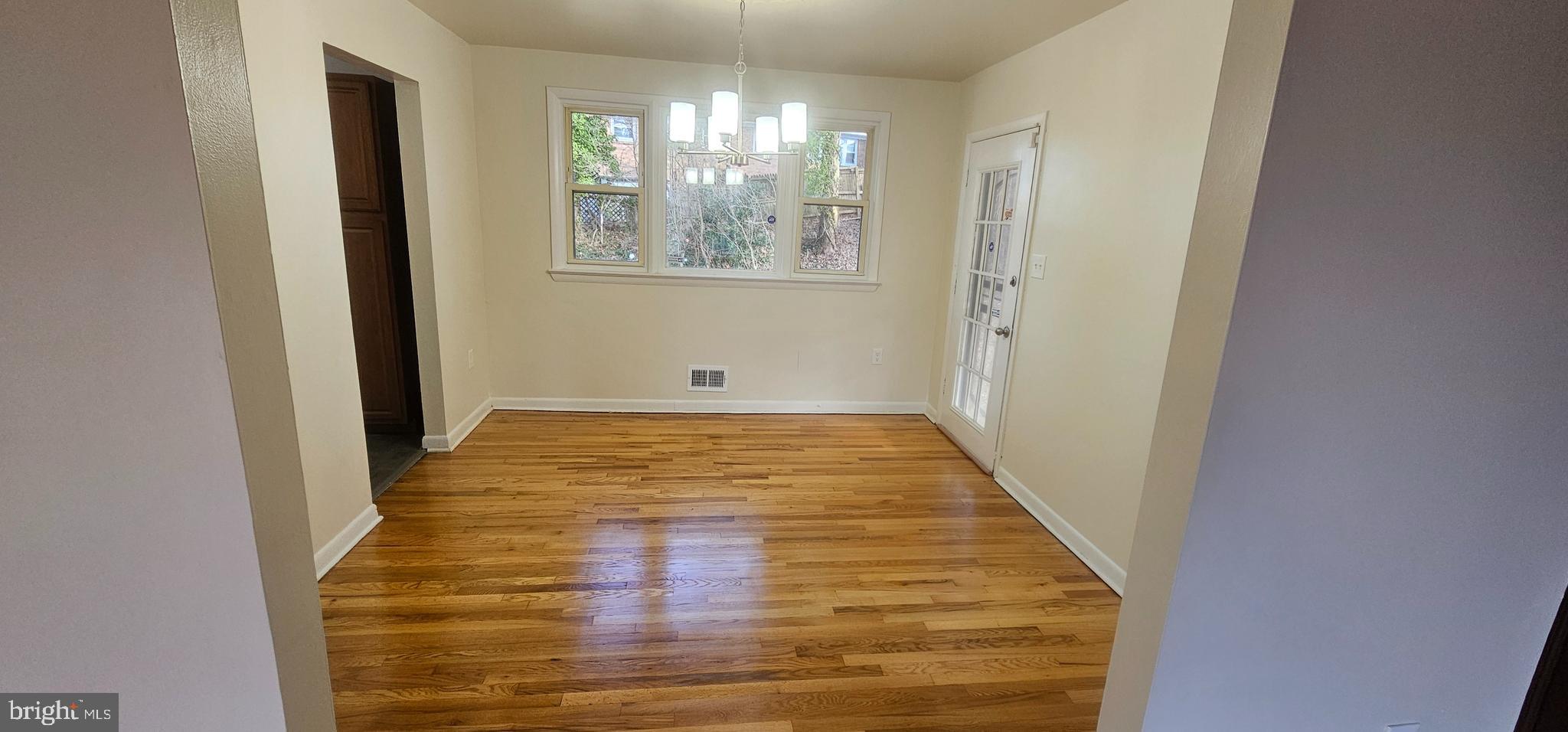 ALLENWOOD ACRES - Residential Lease