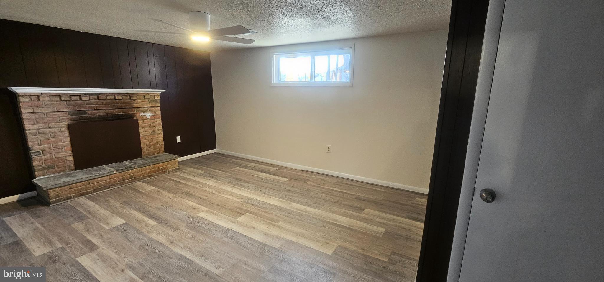 ALLENWOOD ACRES - Residential Lease