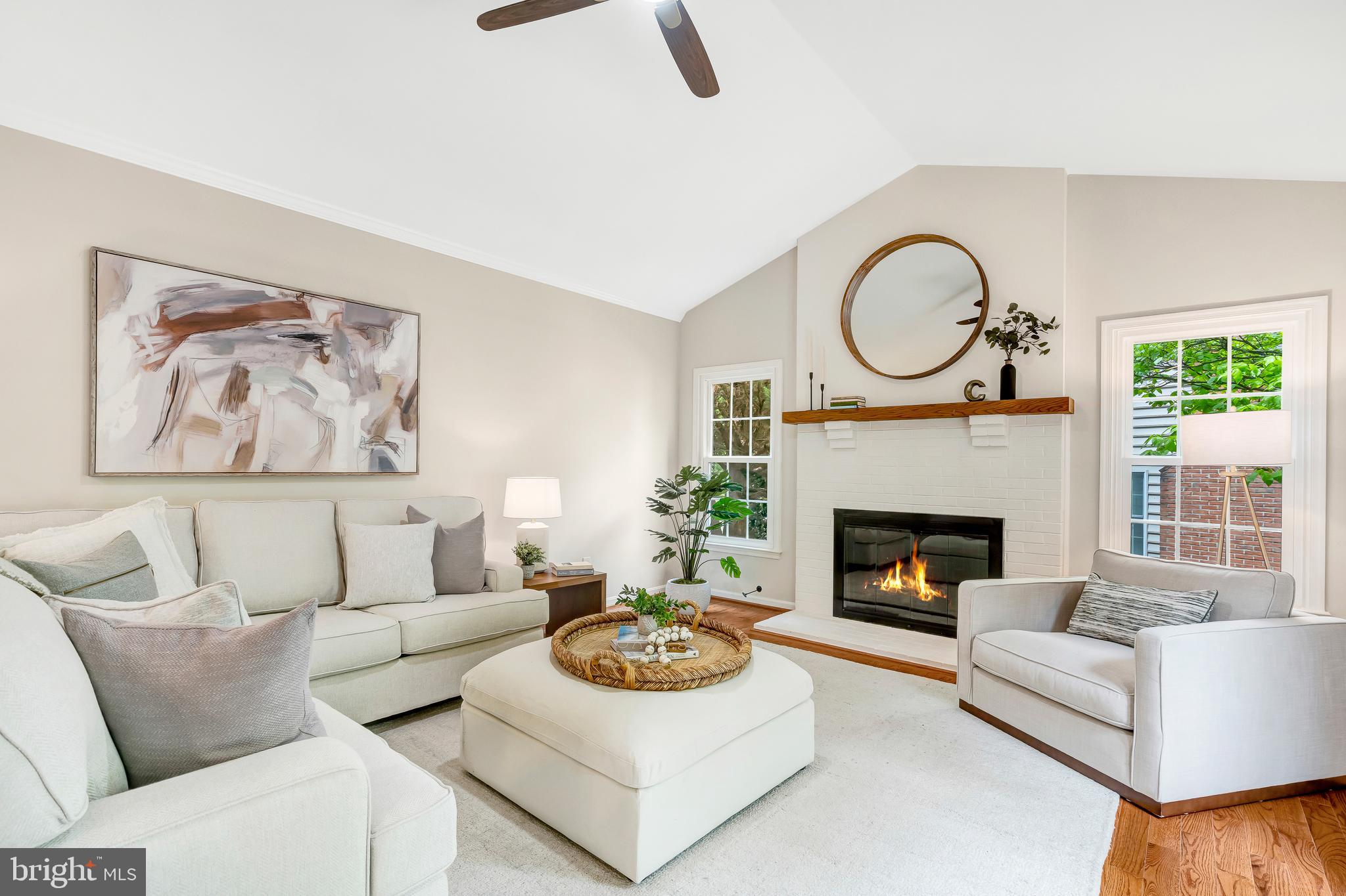 BARRINGTON - Residential