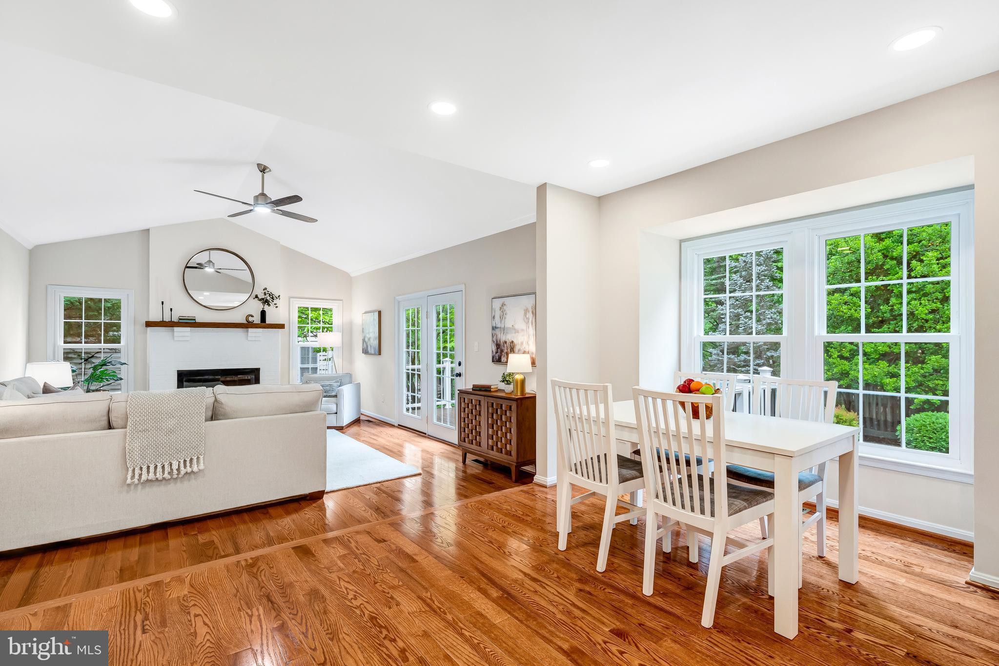 BARRINGTON - Residential