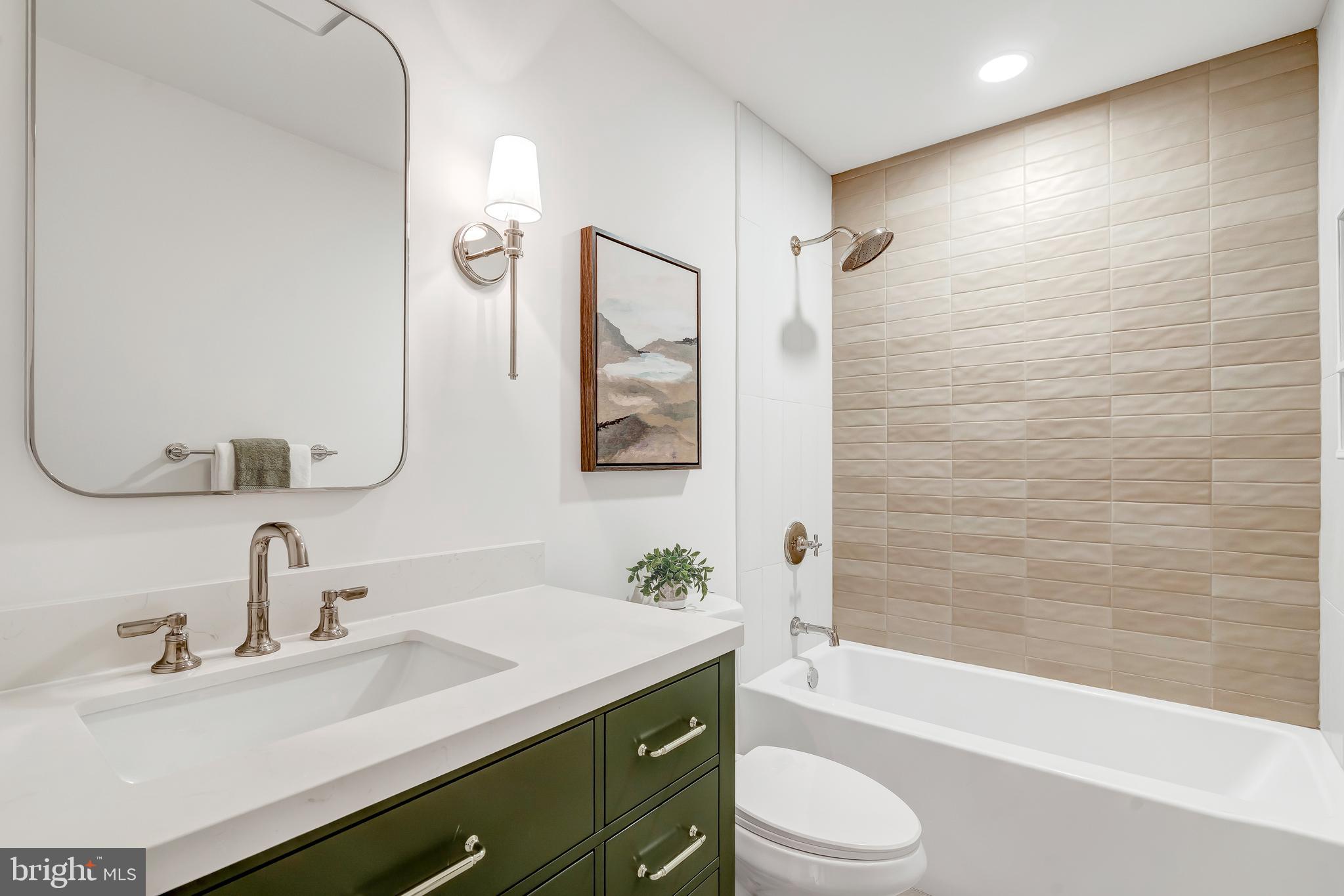 BARRINGTON - Residential
