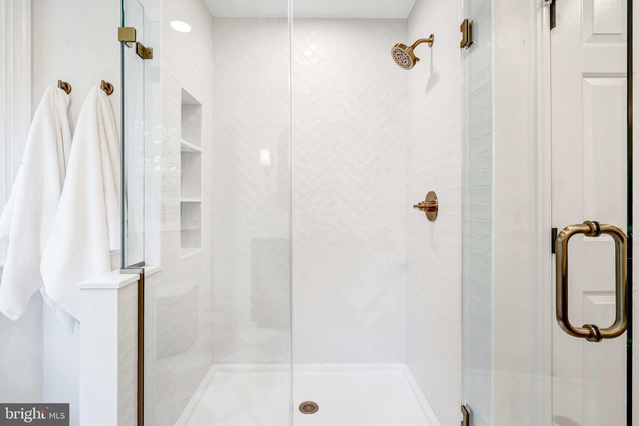 BARRINGTON - Residential