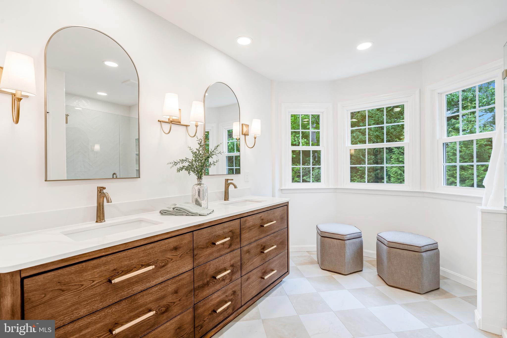 BARRINGTON - Residential