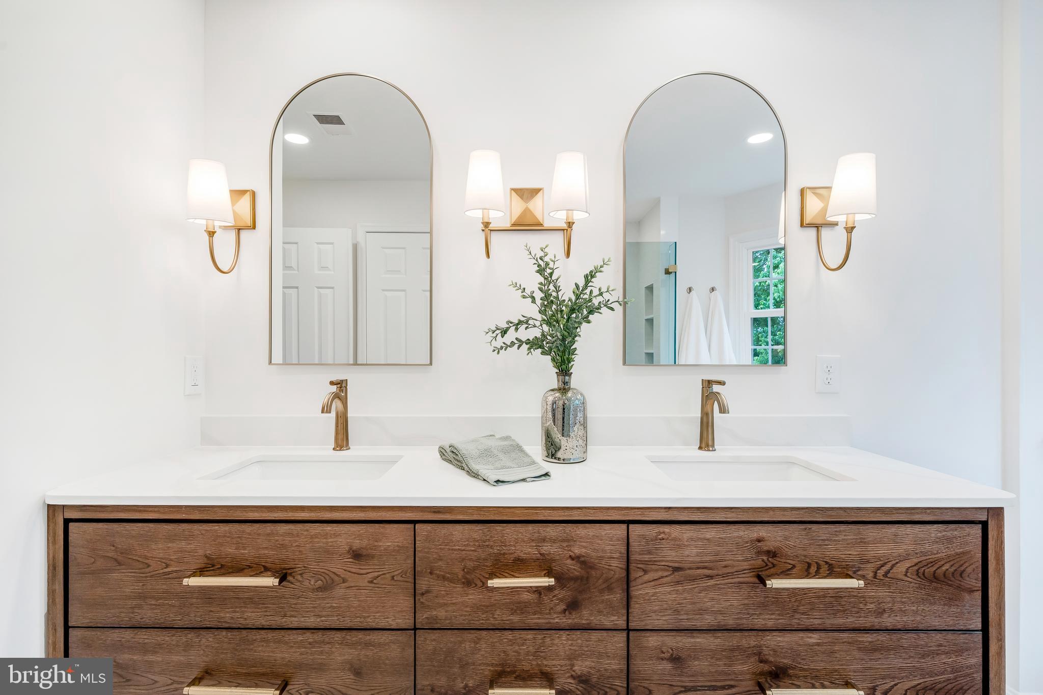 BARRINGTON - Residential